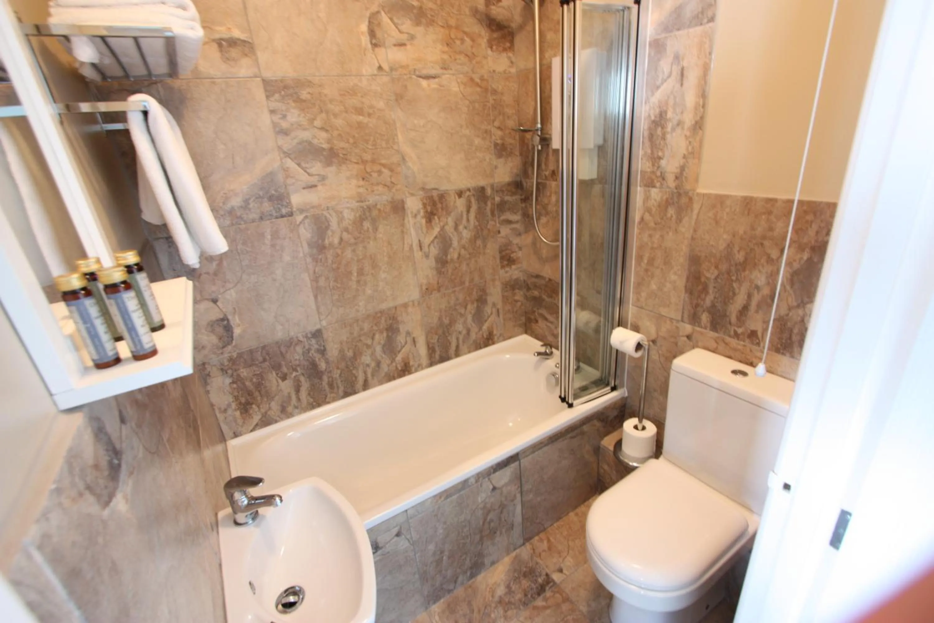 Bathroom in Cliff House