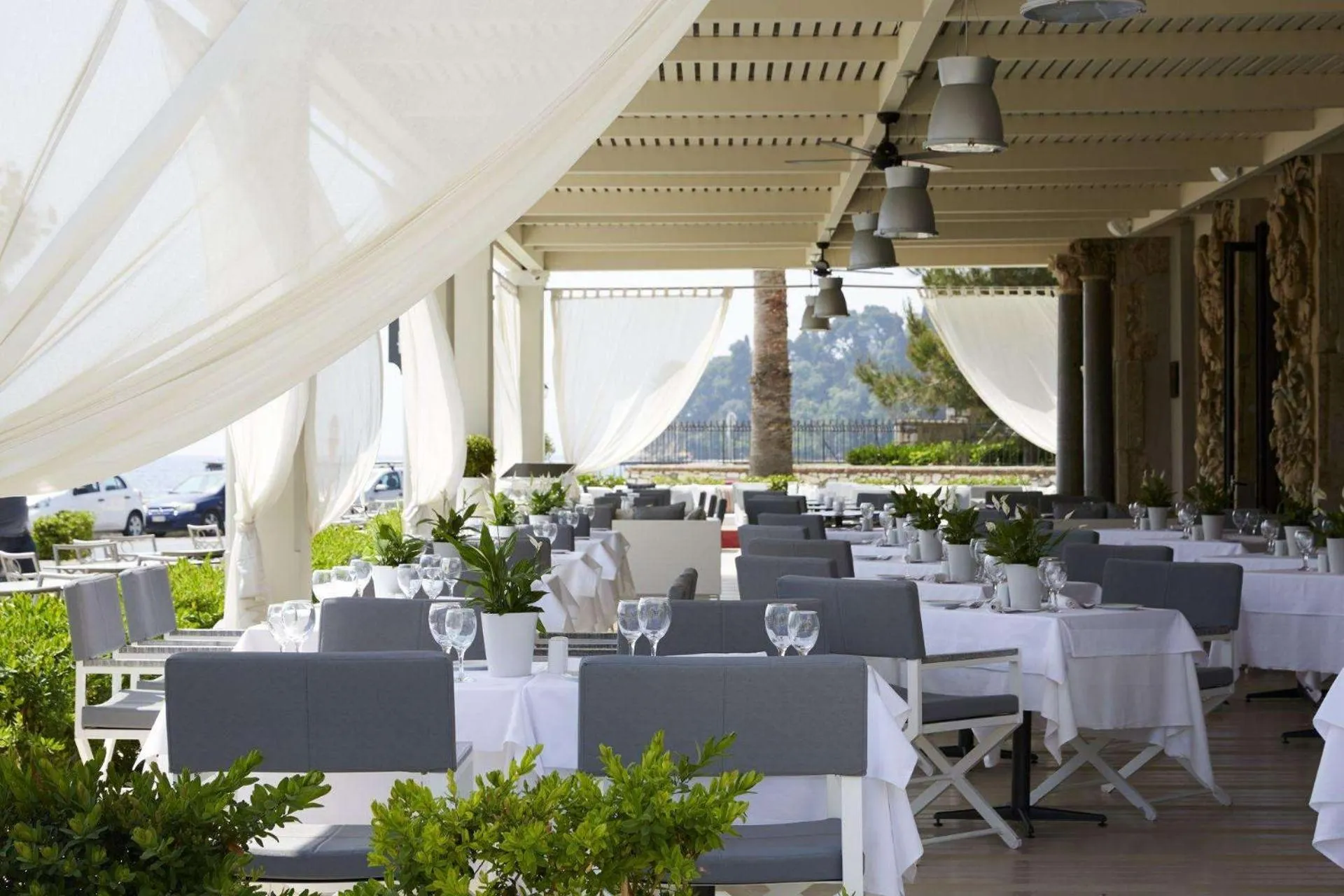 Restaurant/places to eat in Mon Repos Palace - Adults Only