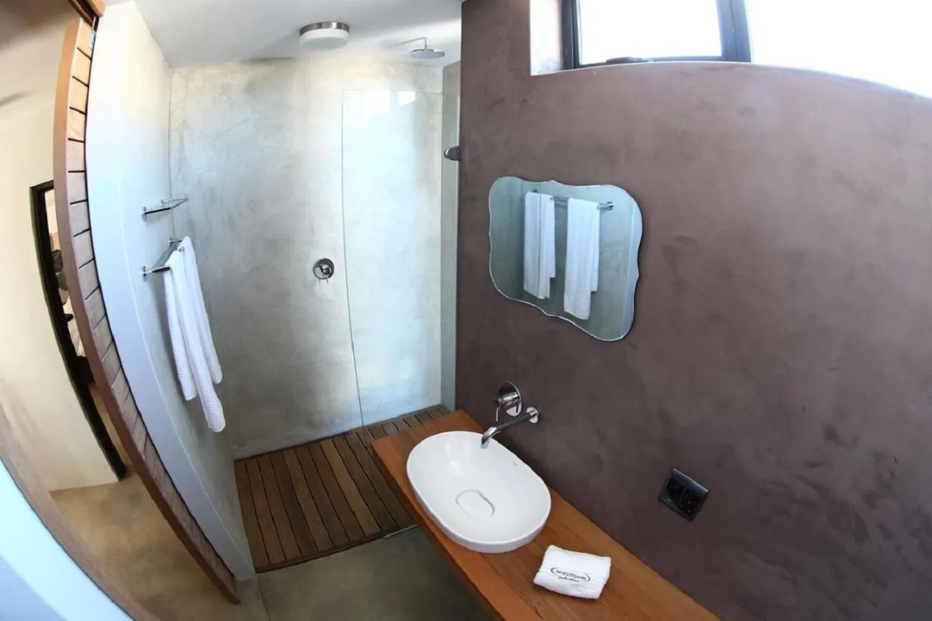 Shower in Windtown Lagoon Hotel