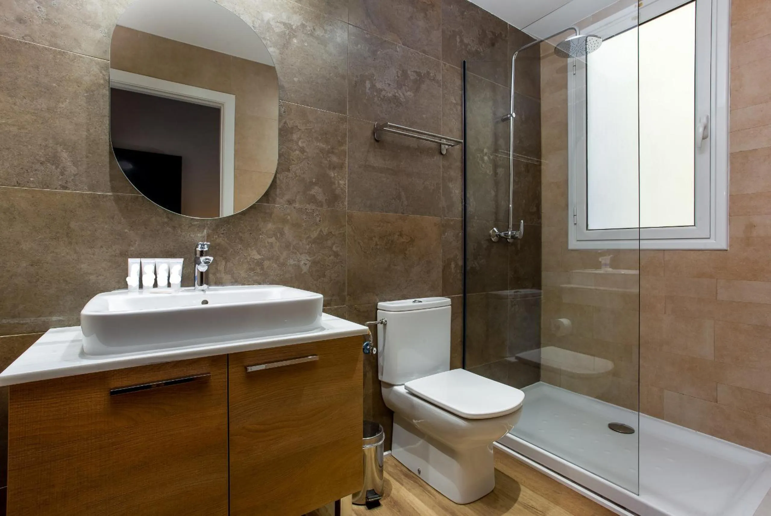 Bathroom in Ola Living Music