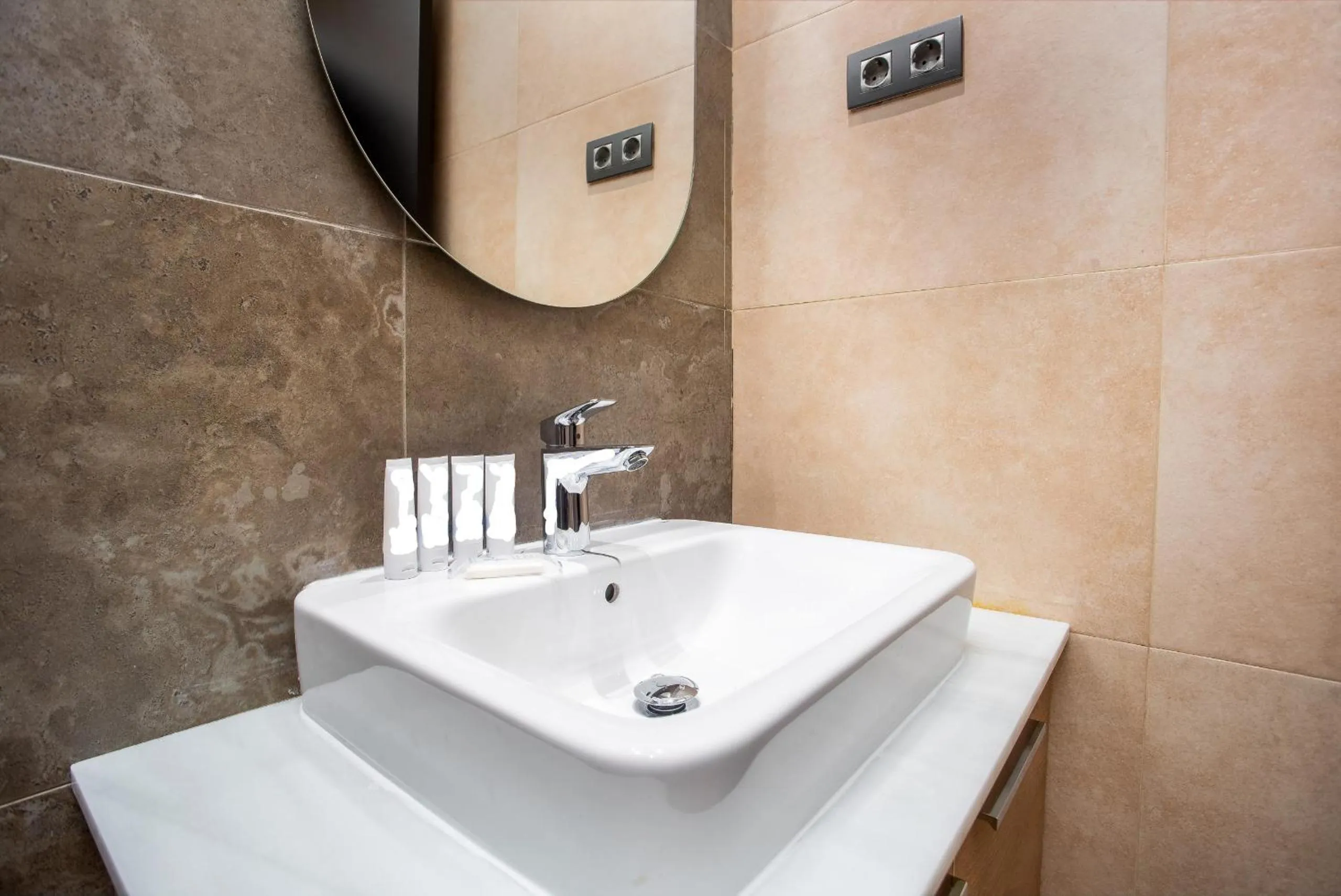 Bathroom in Ola Living Music