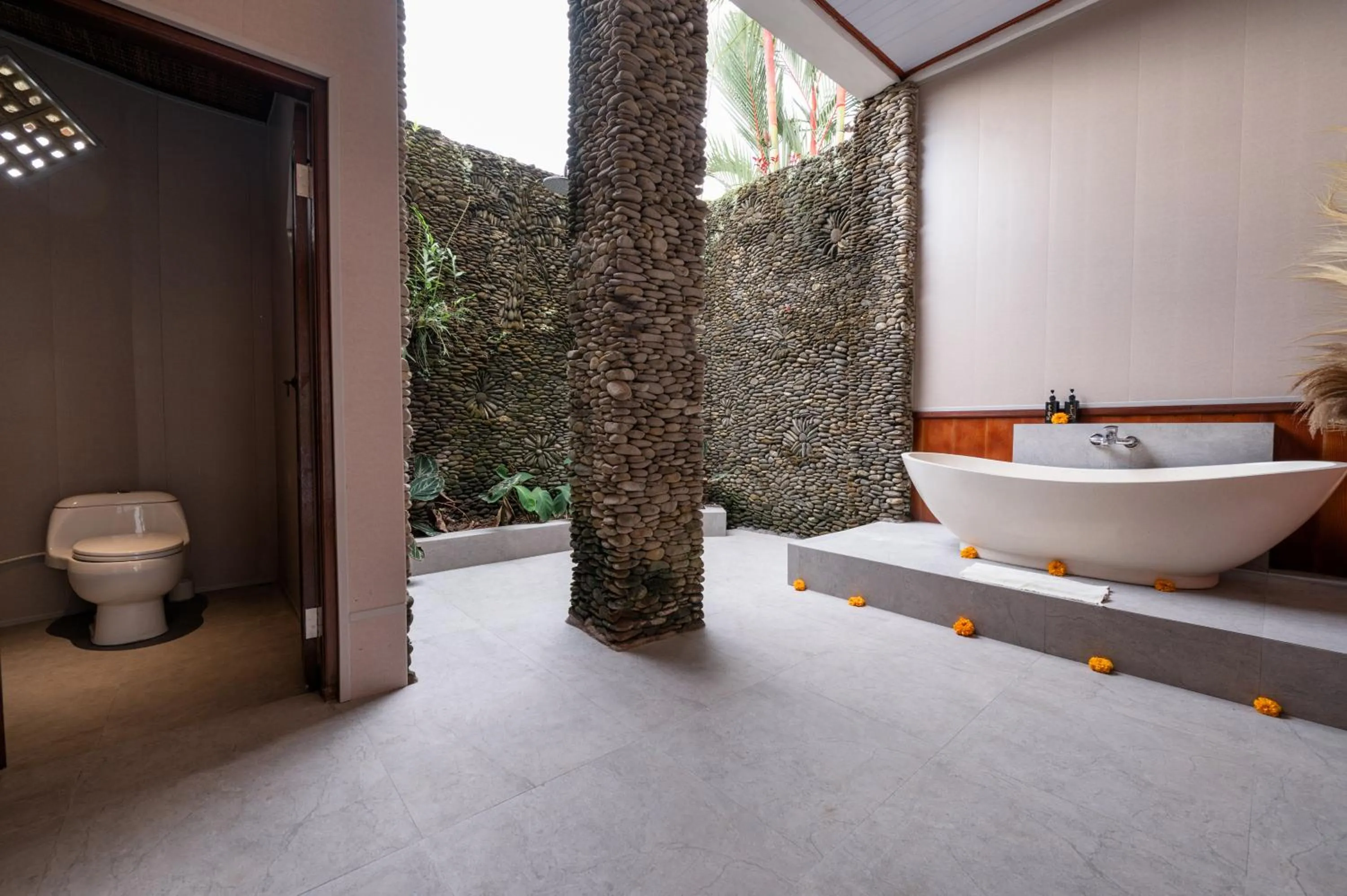 Bathroom in Pondok Naya Ubud