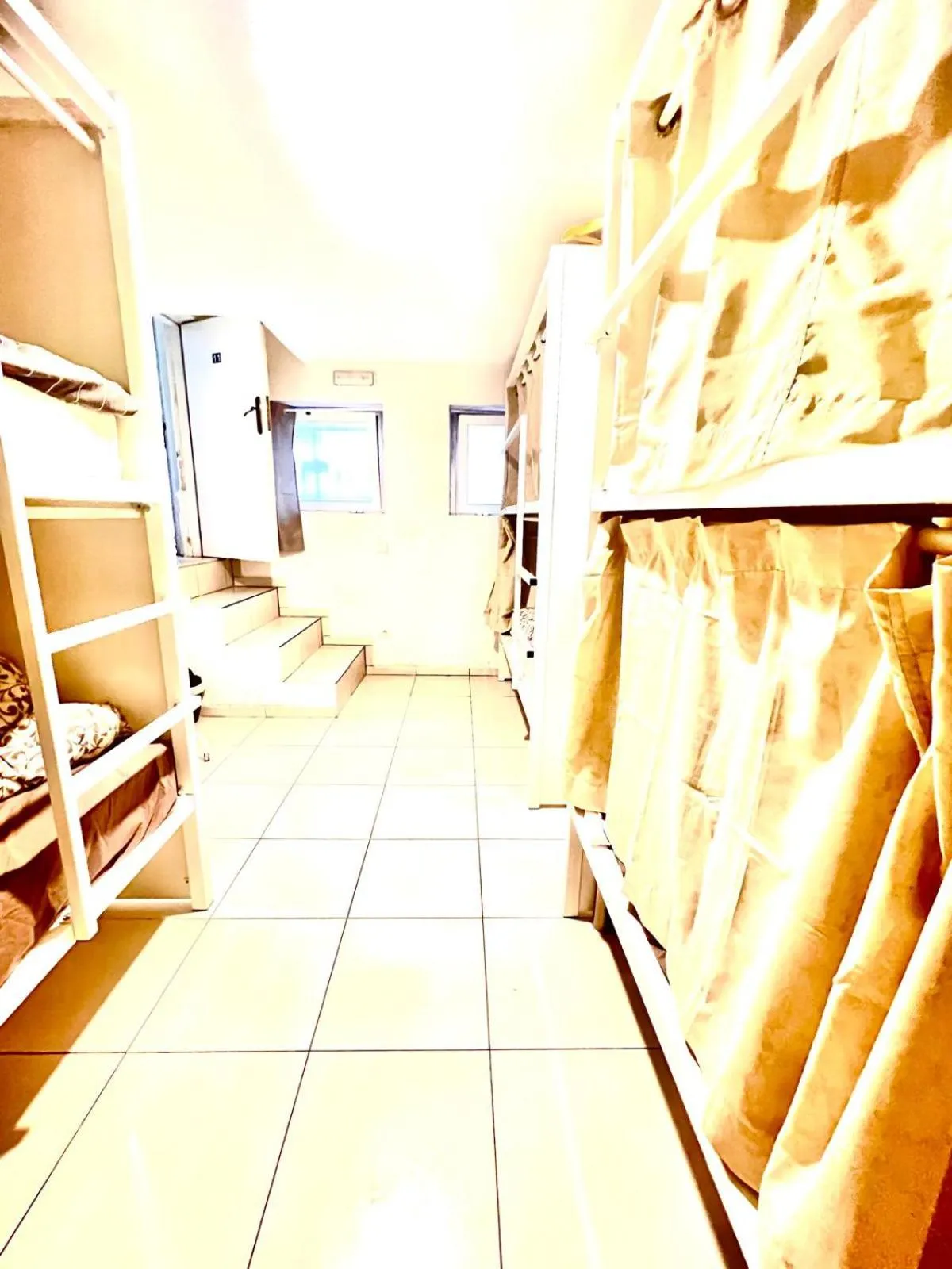 SwissPorto Guest House