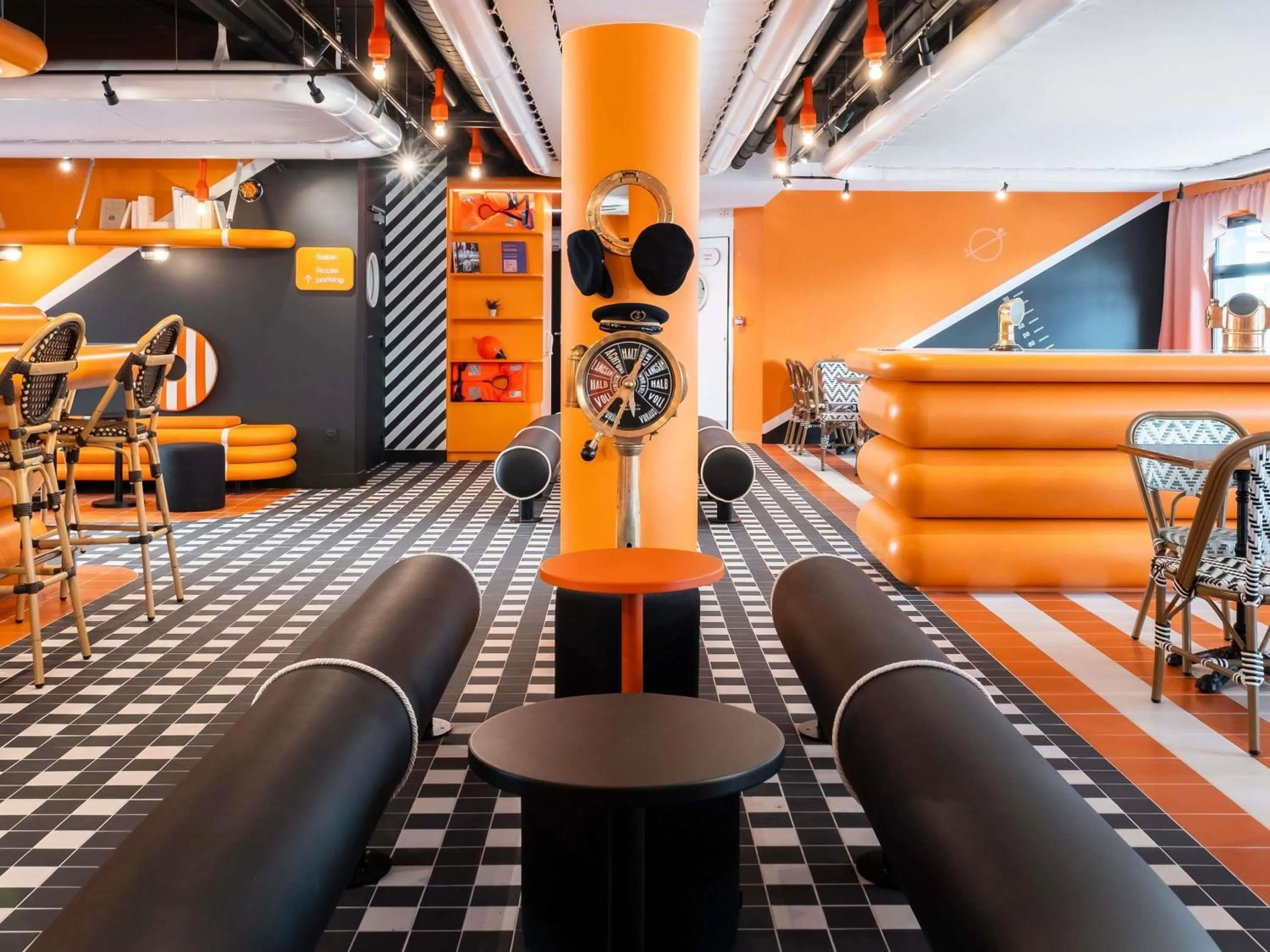 Property building in ibis Styles La Rochelle Centre les Minimes