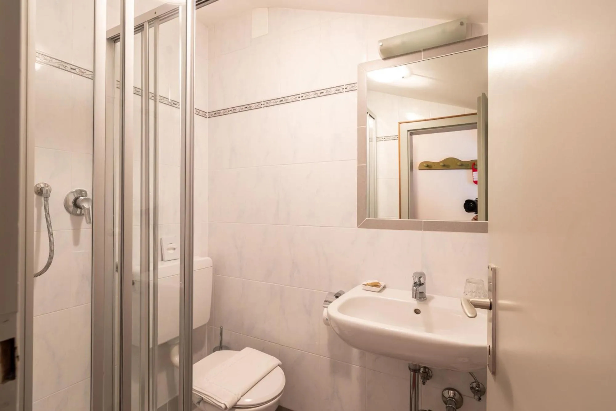 Decorative detail in PALMENGARTEN Hotel Gstör