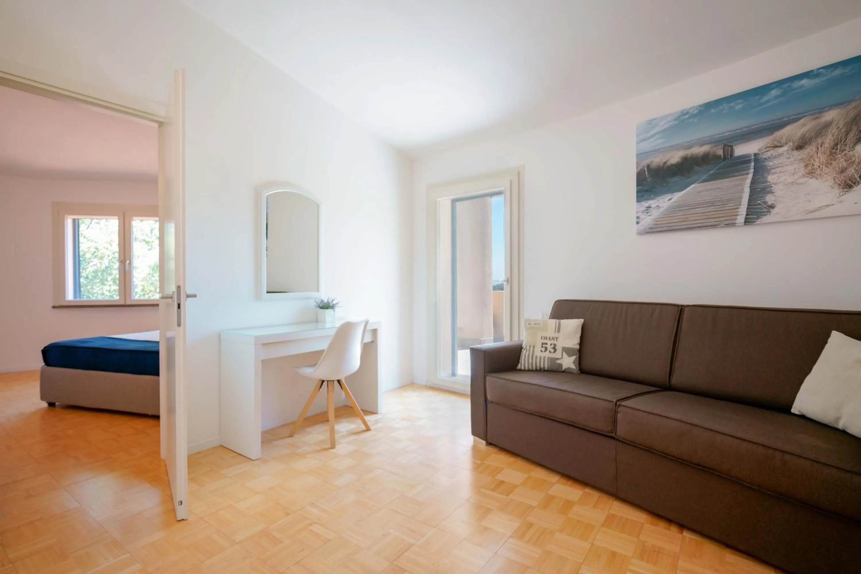 Living room, Bed in B&B Villa Zola