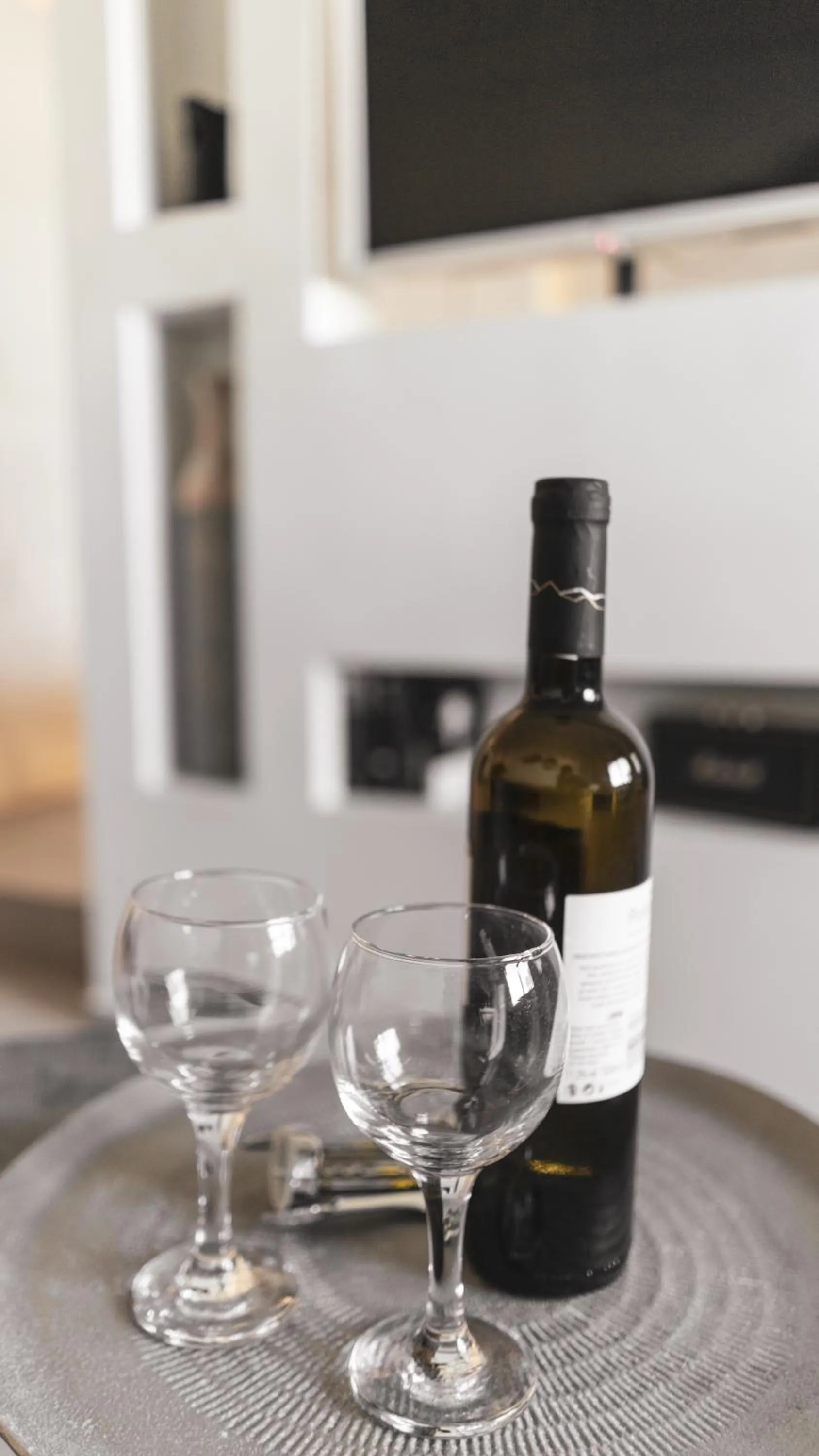 George & Joanna Suites Santorini