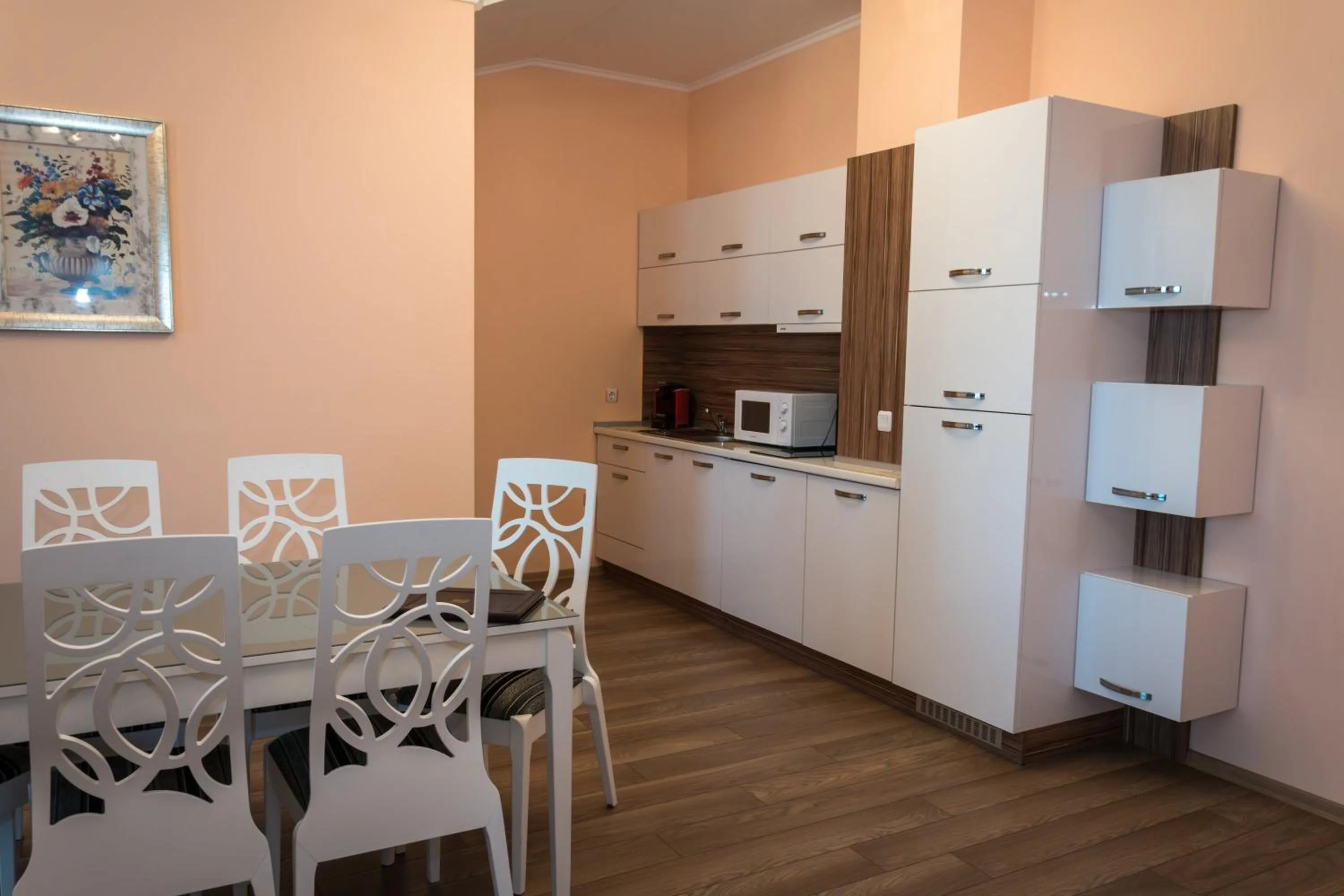 Kitchen or kitchenette in Long Beach Resort