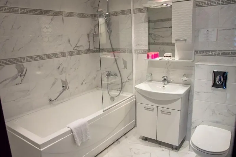 Bathroom in Long Beach Resort