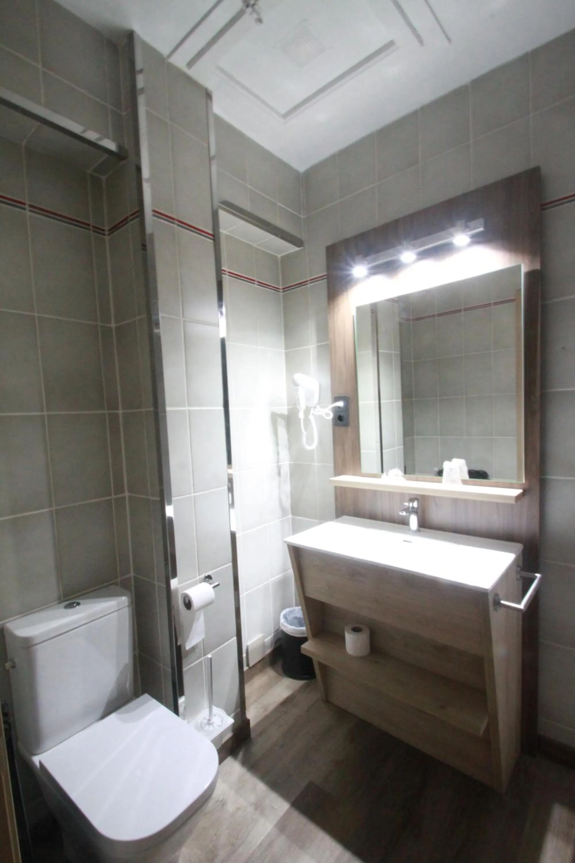 Bathroom in Hotel, H de l'Anton