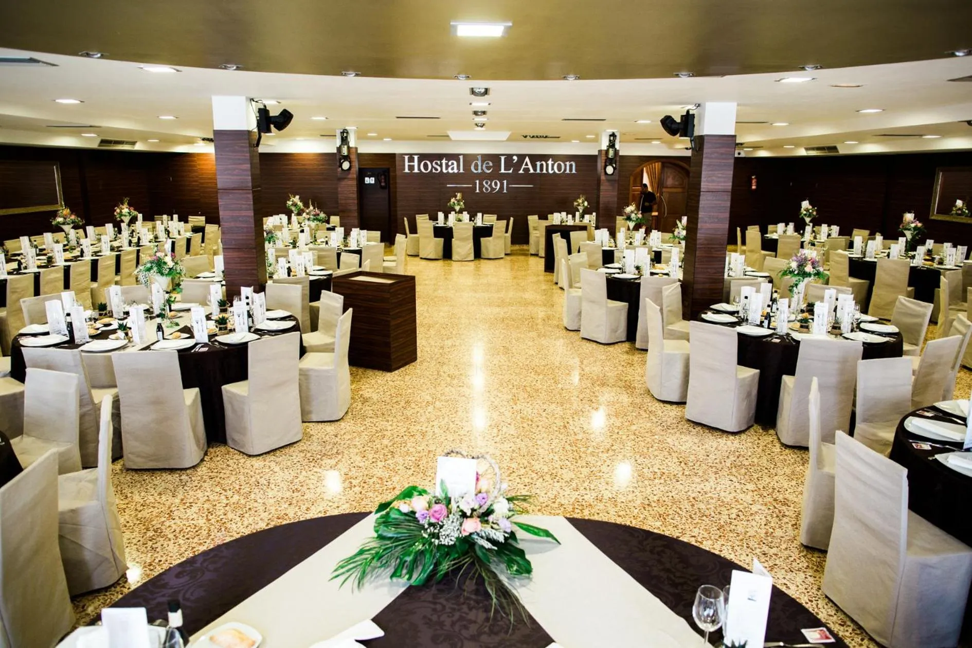 Restaurant/places to eat in Hotel, H de l'Anton