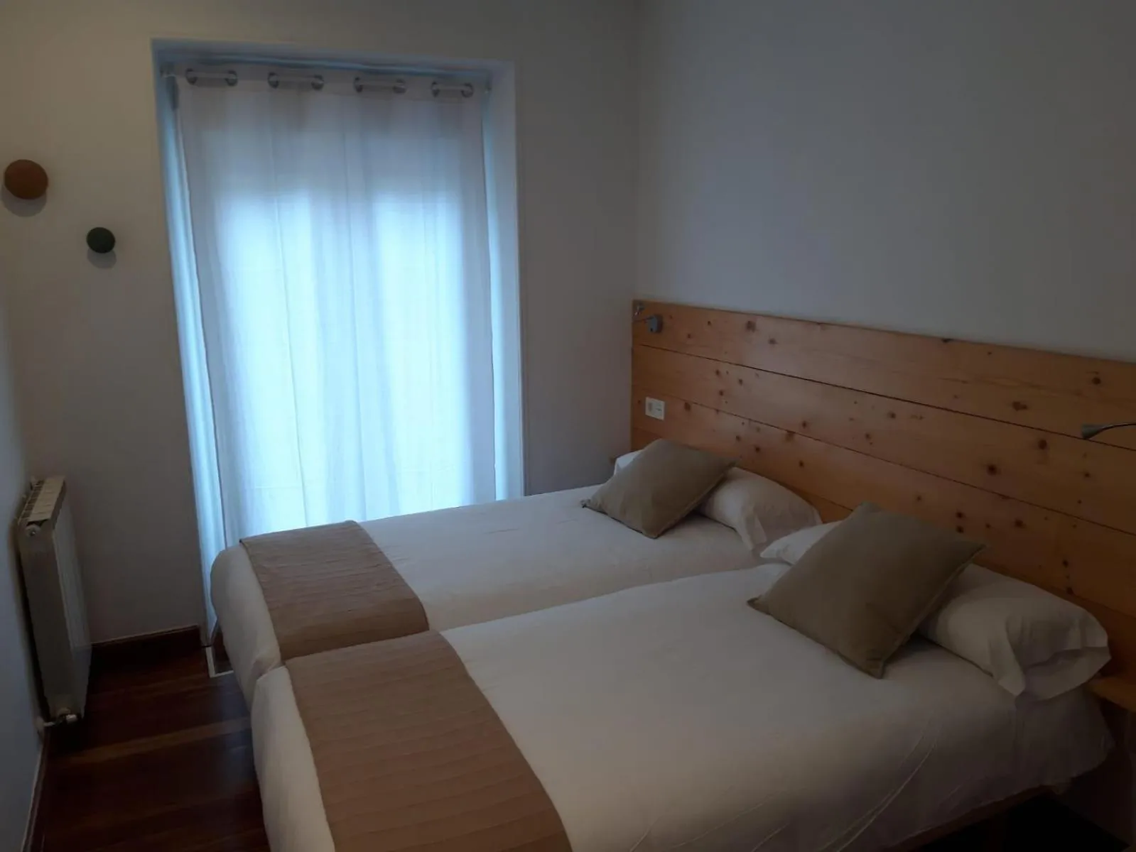 Bedroom, Bed in Pensión Urkia