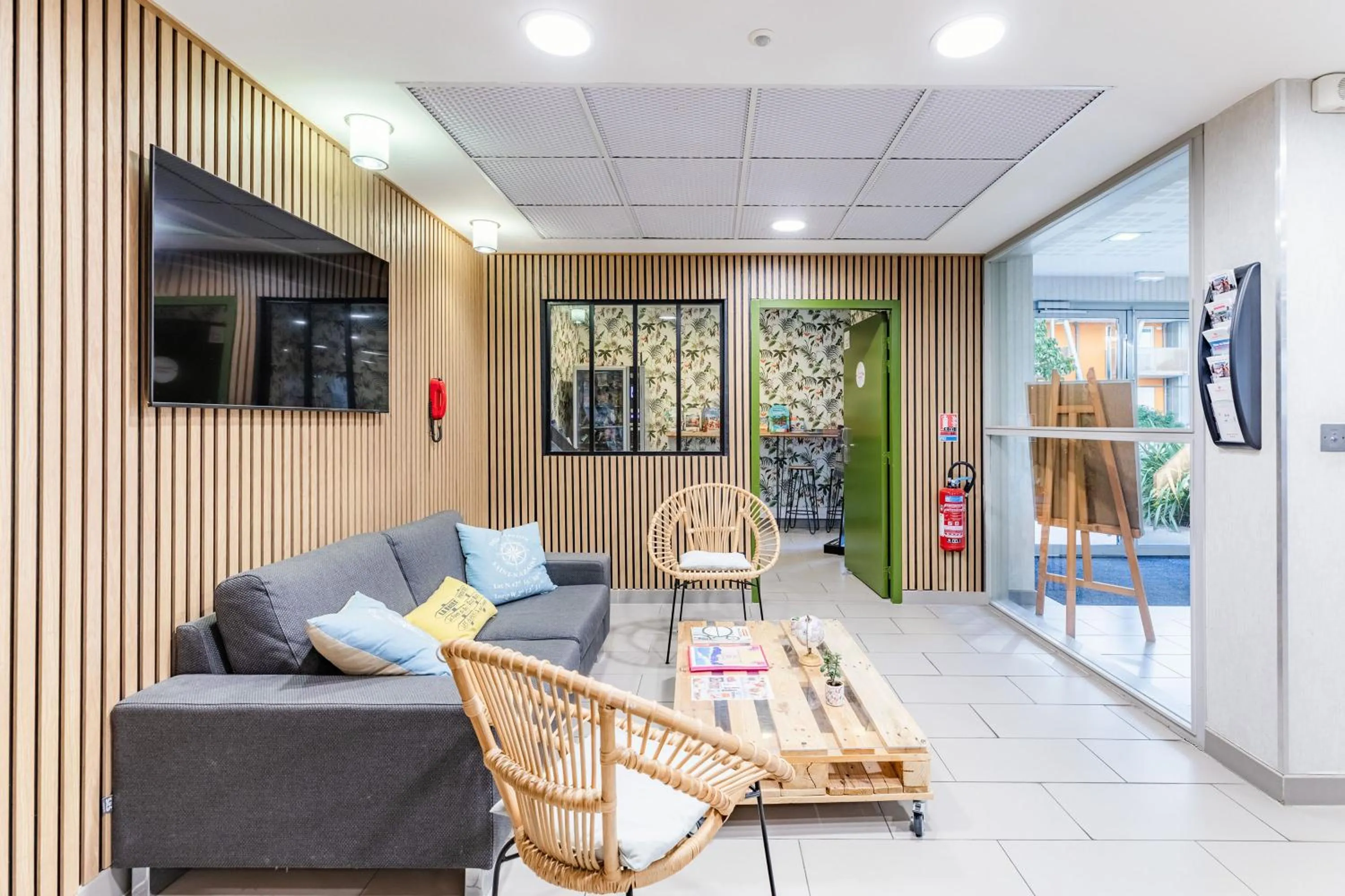 Lobby or reception in Appart'City Confort Saint-Nazaire Océan