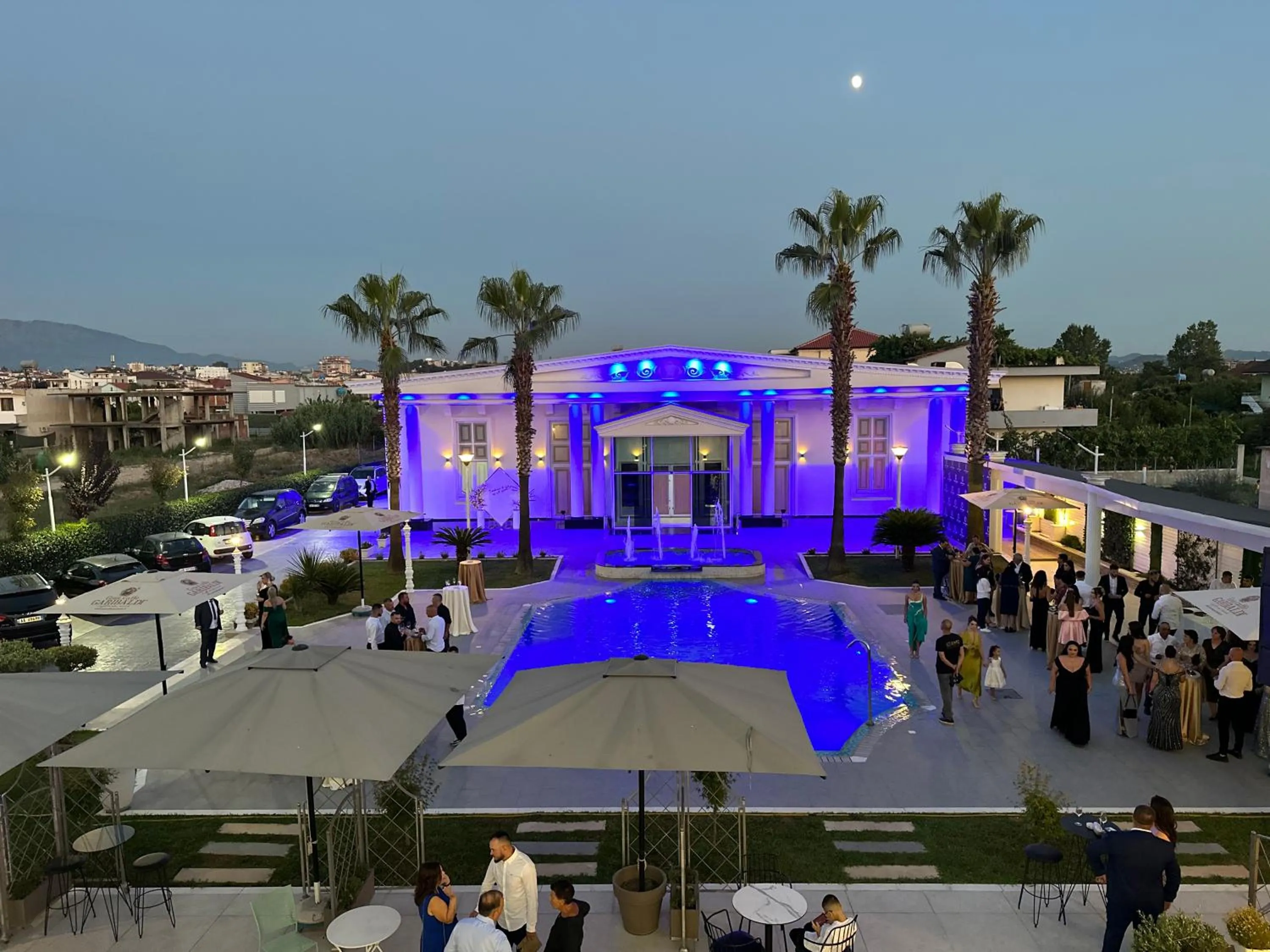 Pool view in Hotel Colis