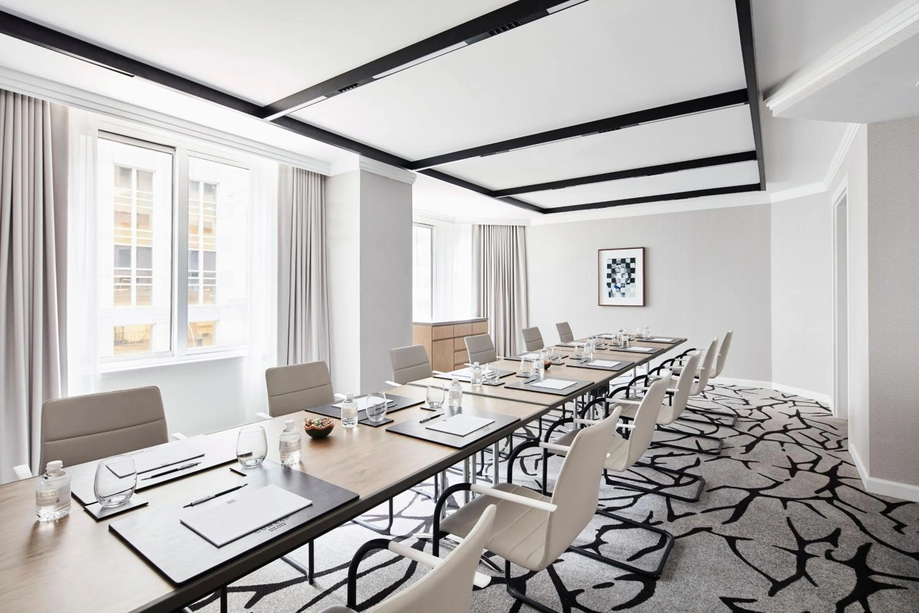 Meeting/conference room in The Luxury Collection Hotel Manhattan Midtown