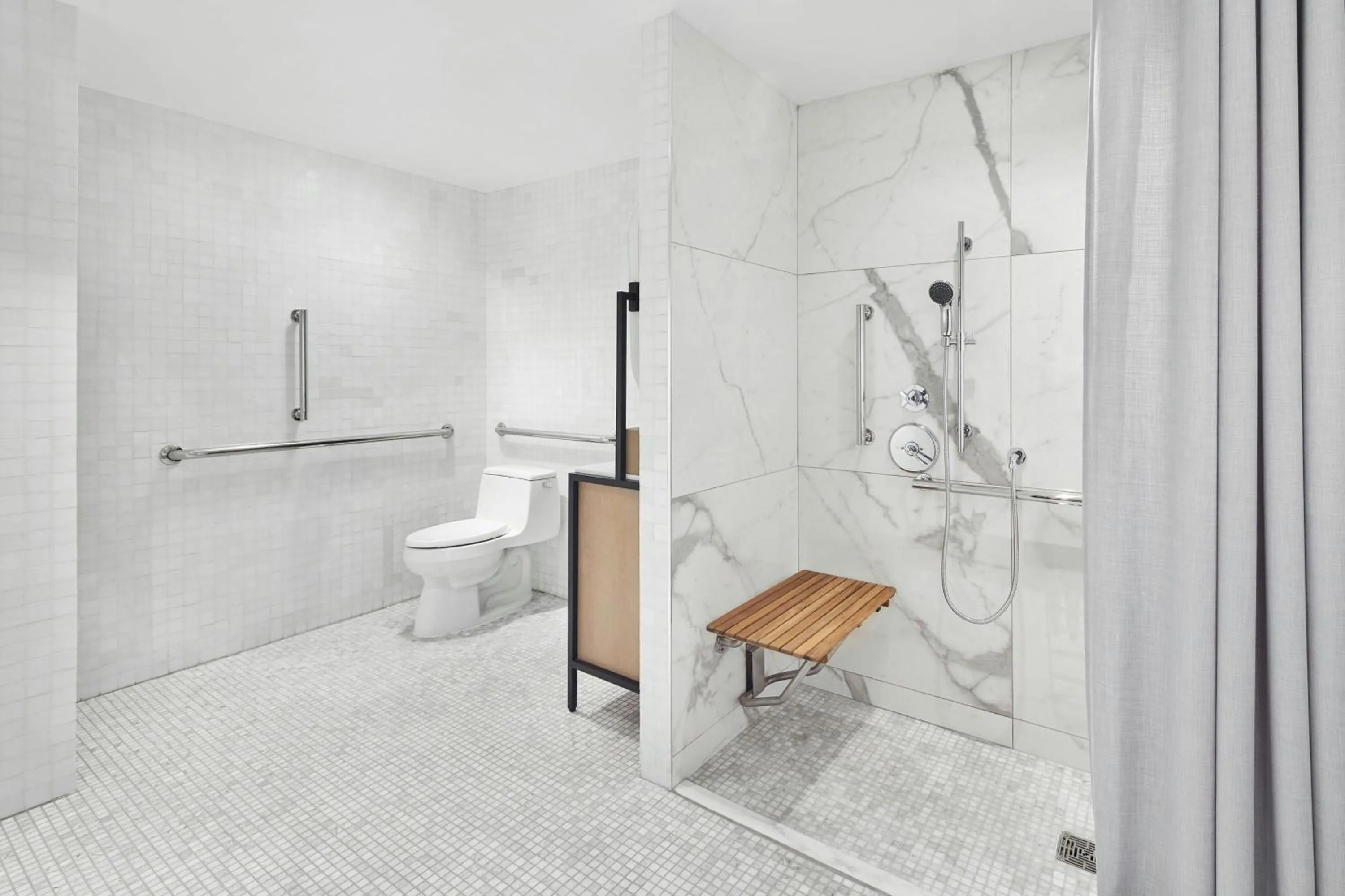 Bathroom in The Luxury Collection Hotel Manhattan Midtown