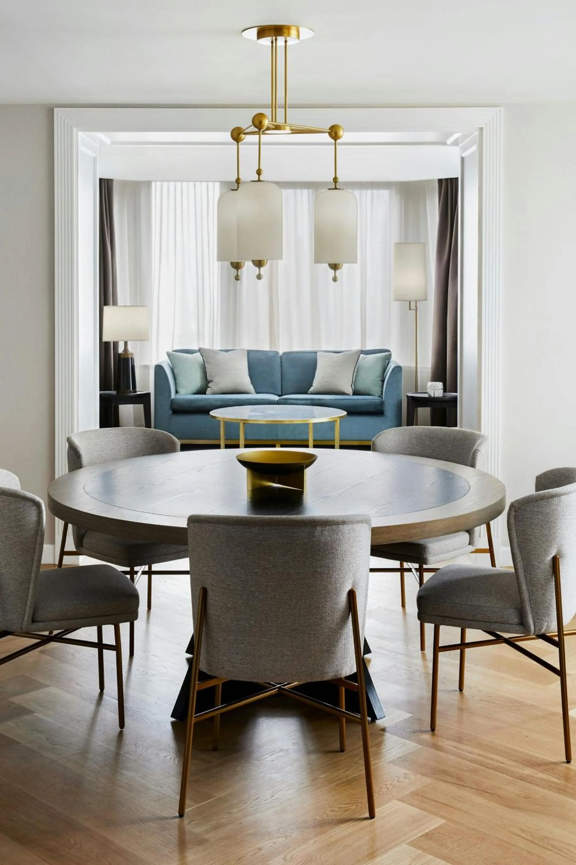 Bedroom in The Luxury Collection Hotel Manhattan Midtown