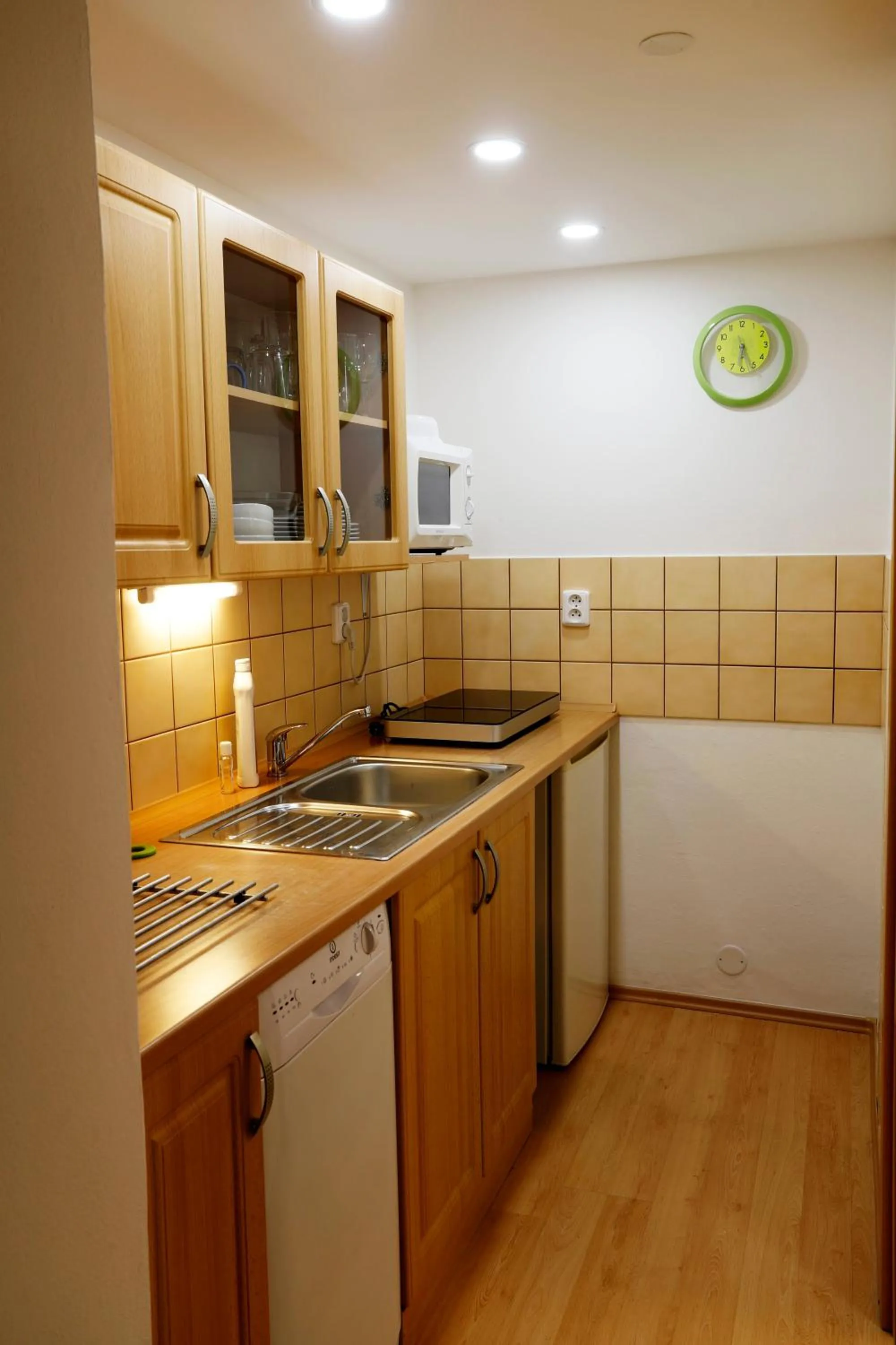 Kitchen or kitchenette in Apartmány Bramborka