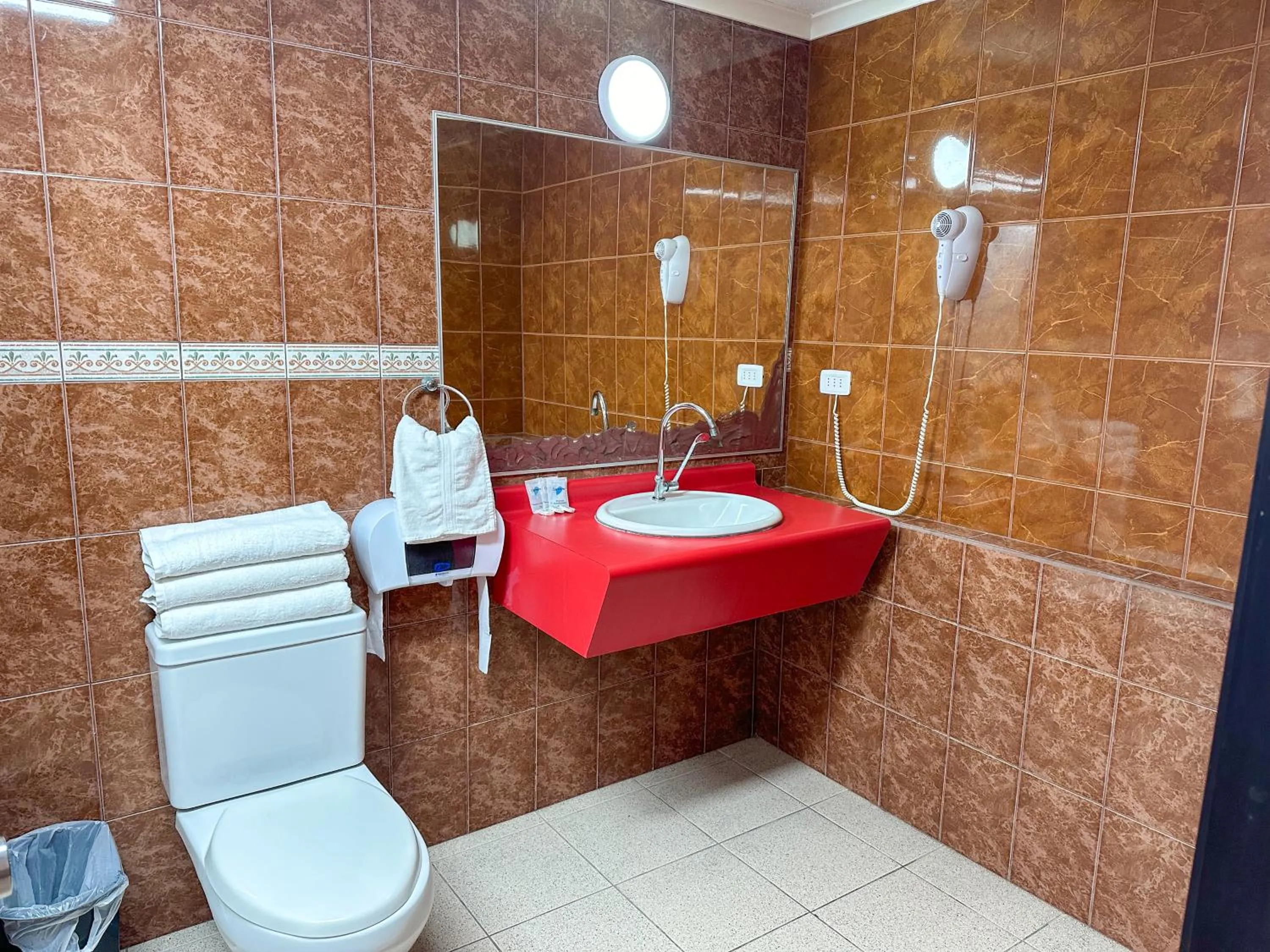 Bathroom in Amaru Hotel