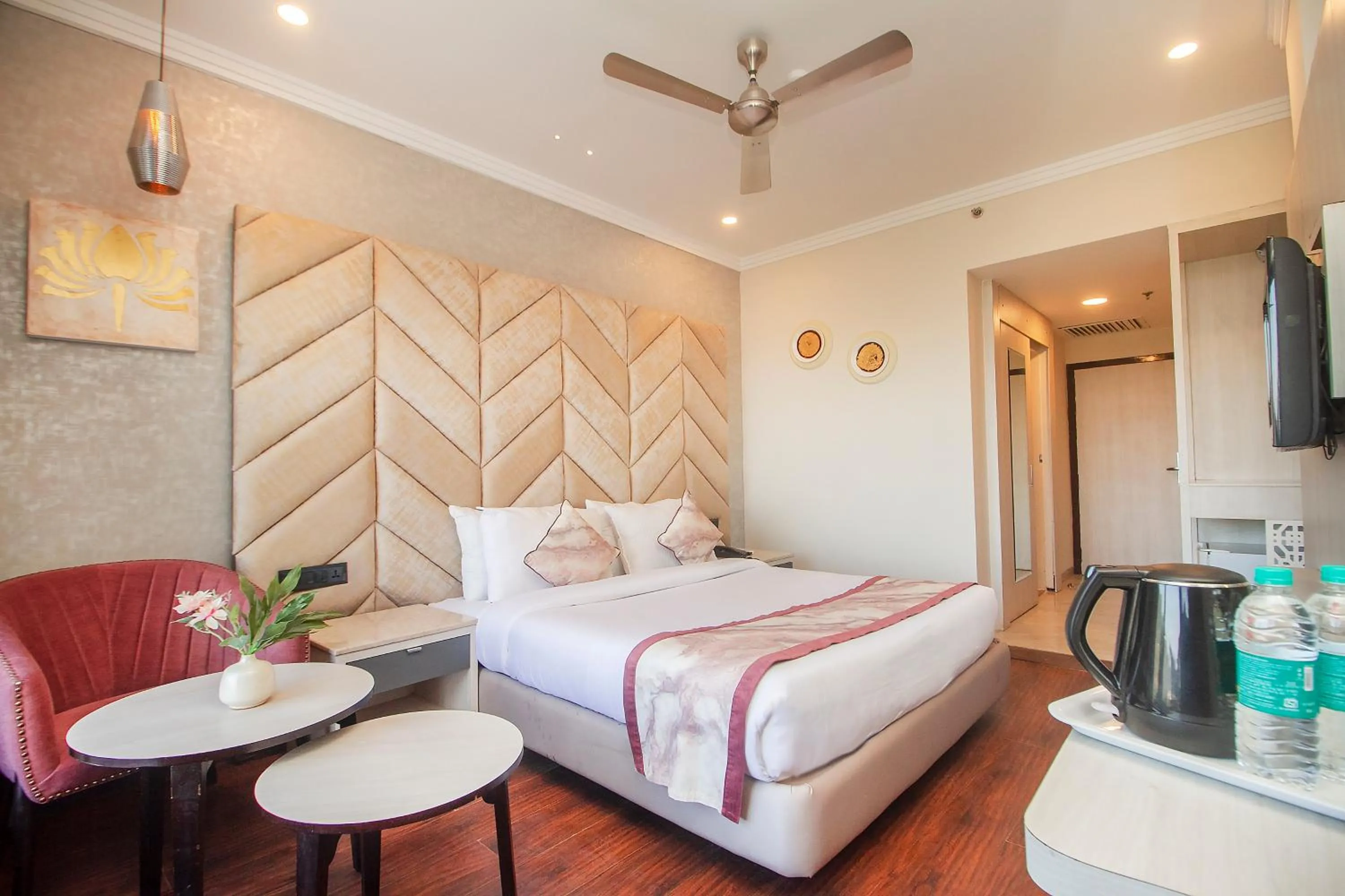 Bed in Amritara Surya - A Luxury Spa Retreat