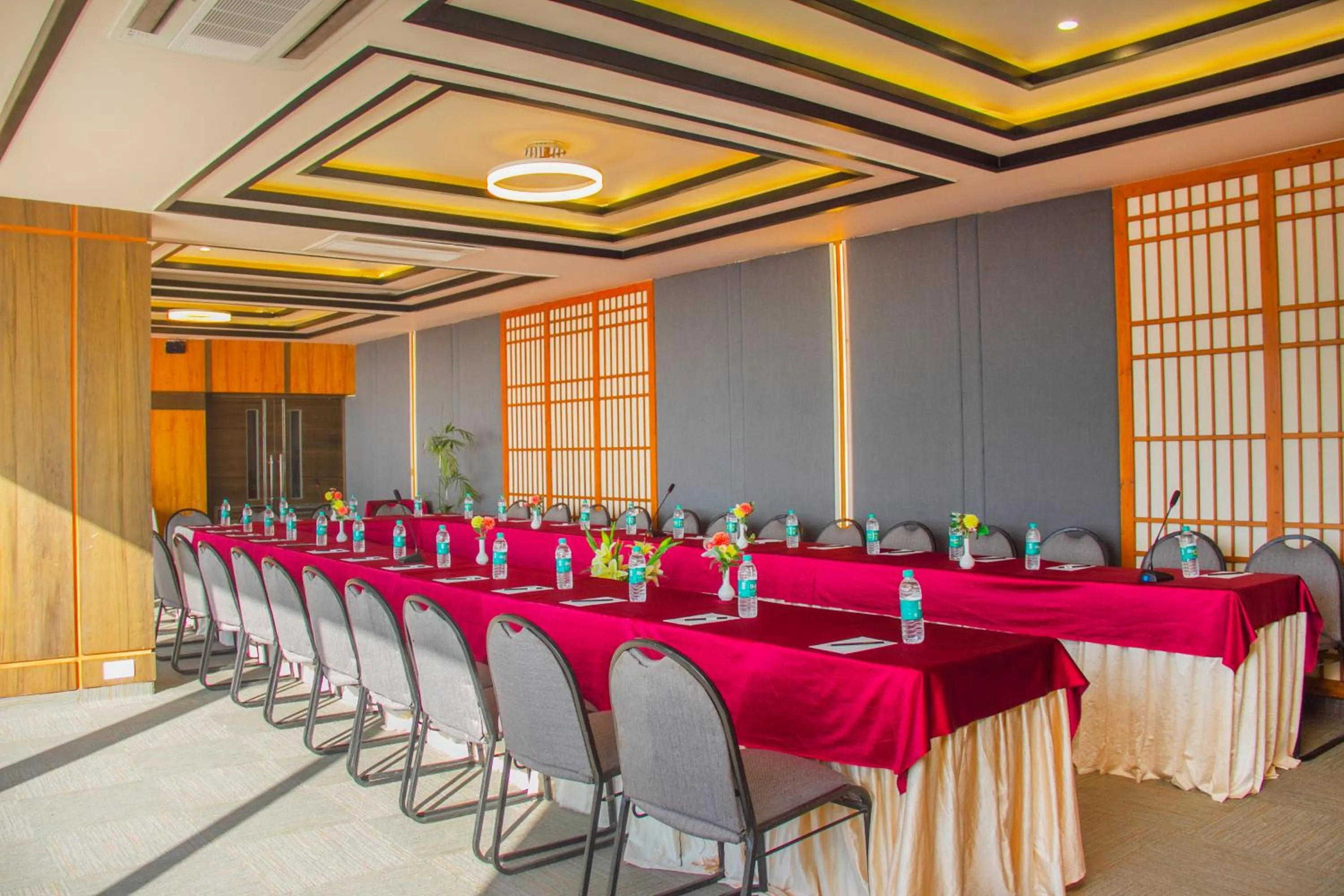Meeting/conference room in Amritara Surya - A Luxury Spa Retreat