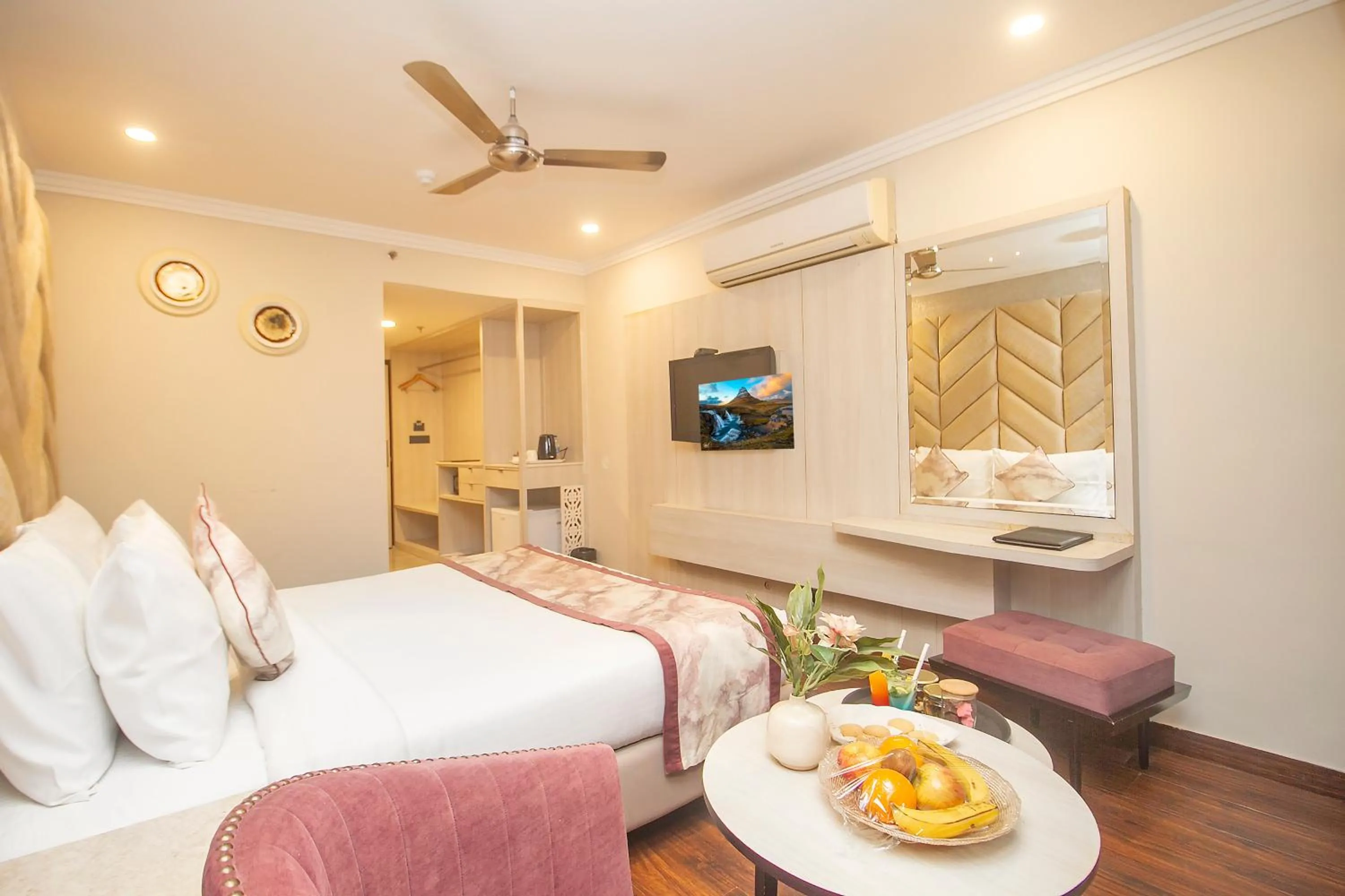 Bed in Amritara Surya - A Luxury Spa Retreat