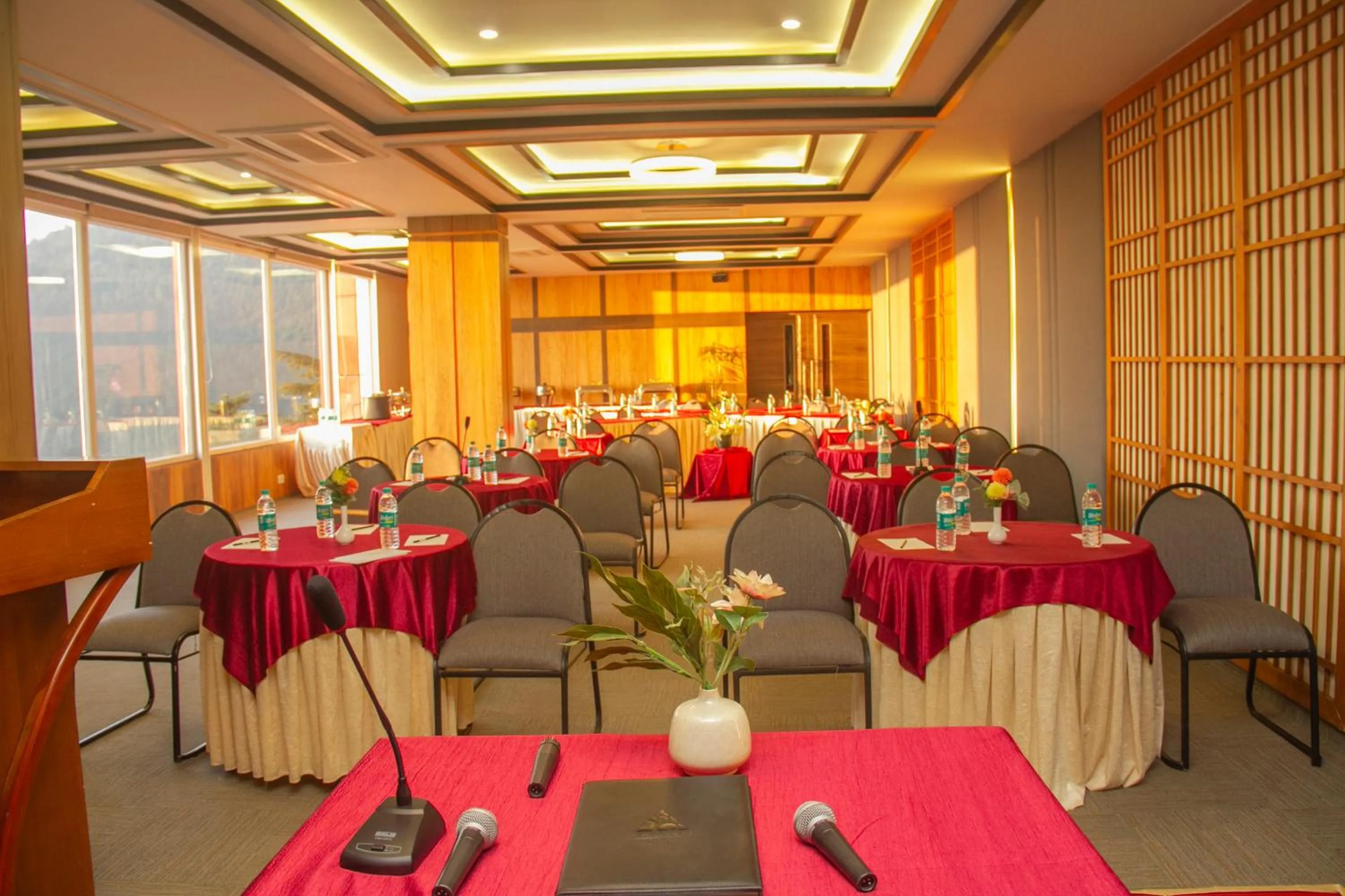 Meeting/conference room in Amritara Surya - A Luxury Spa Retreat
