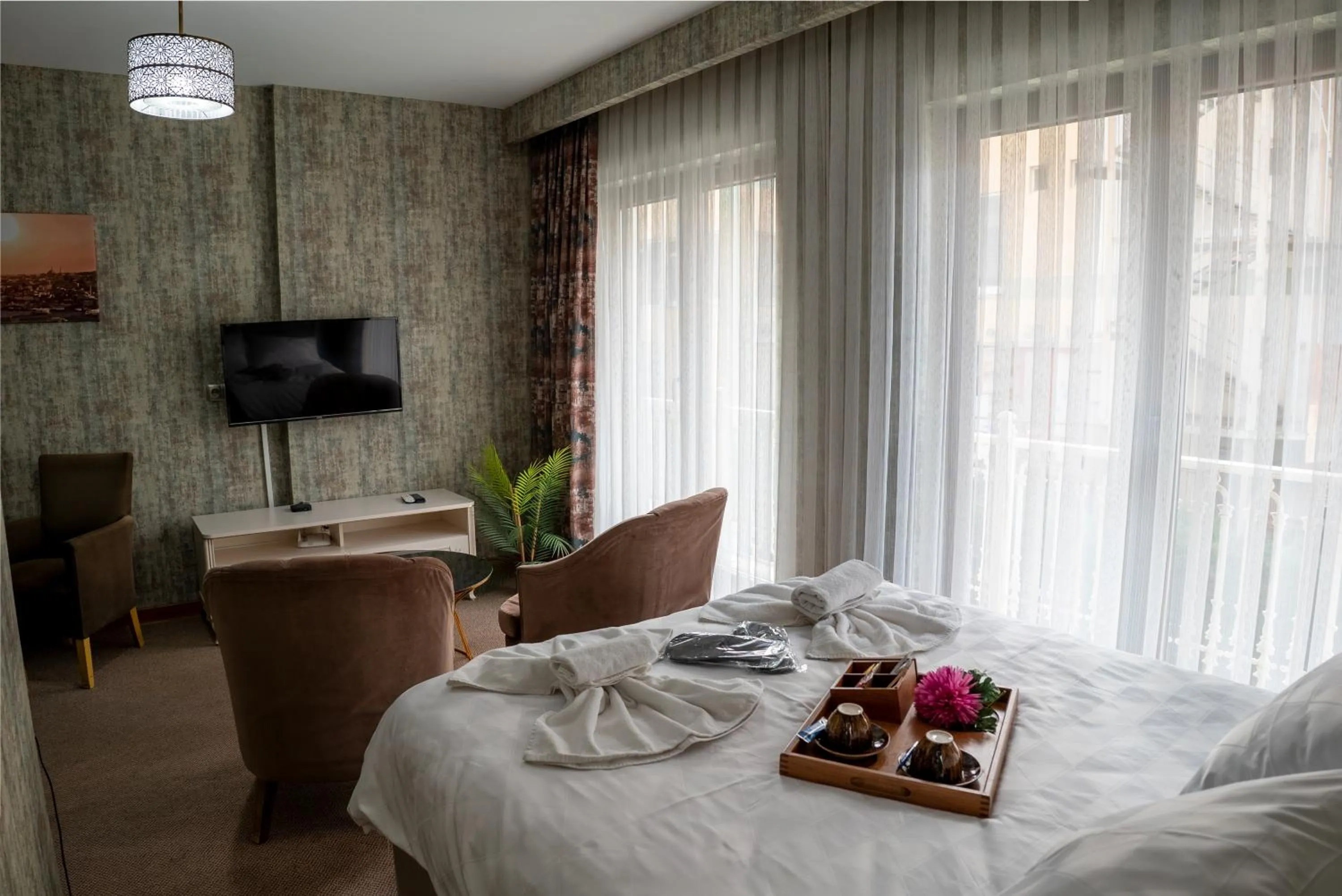 Bedroom, Bed in My Palace Aırport