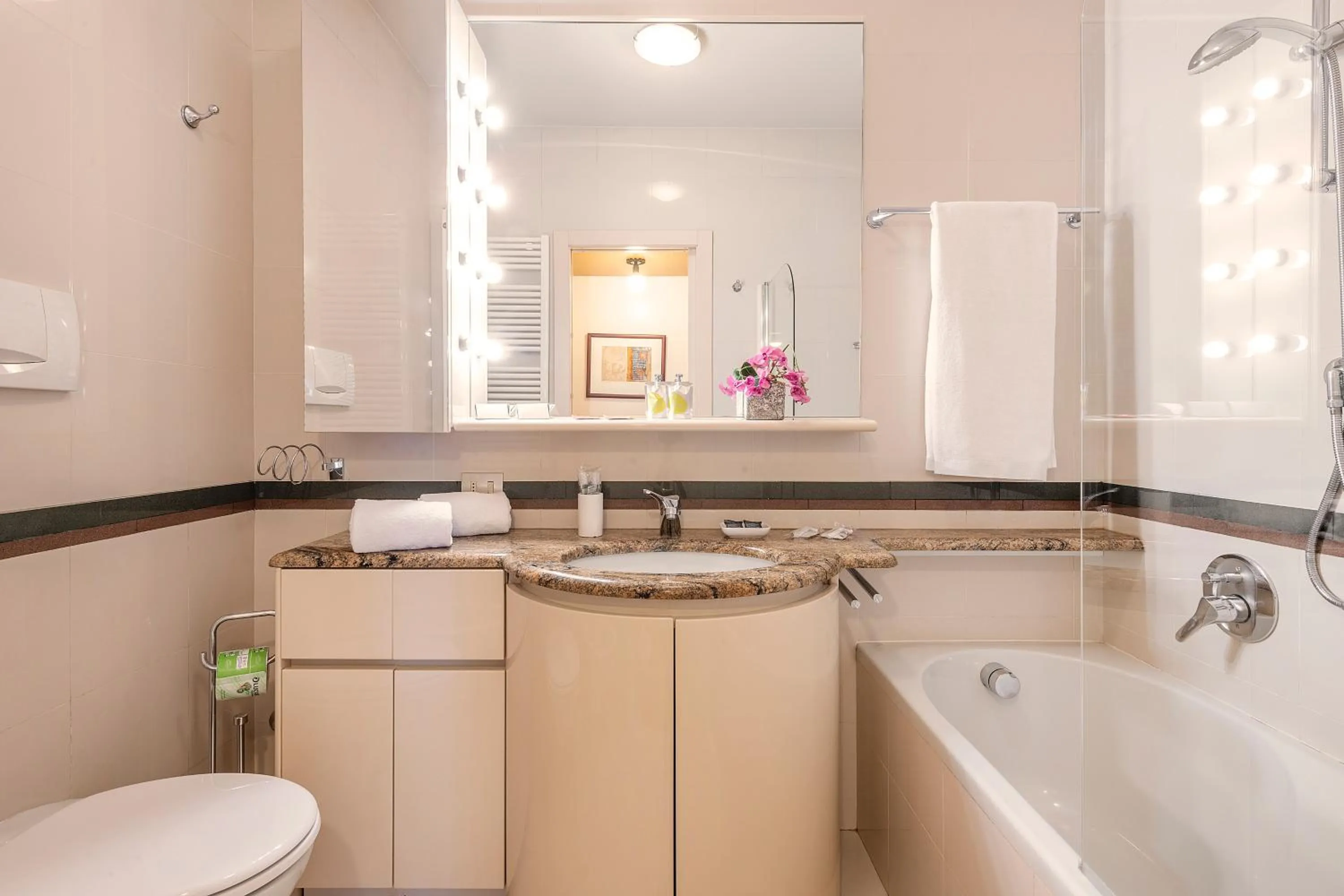 Milan Royal Suites - Centro