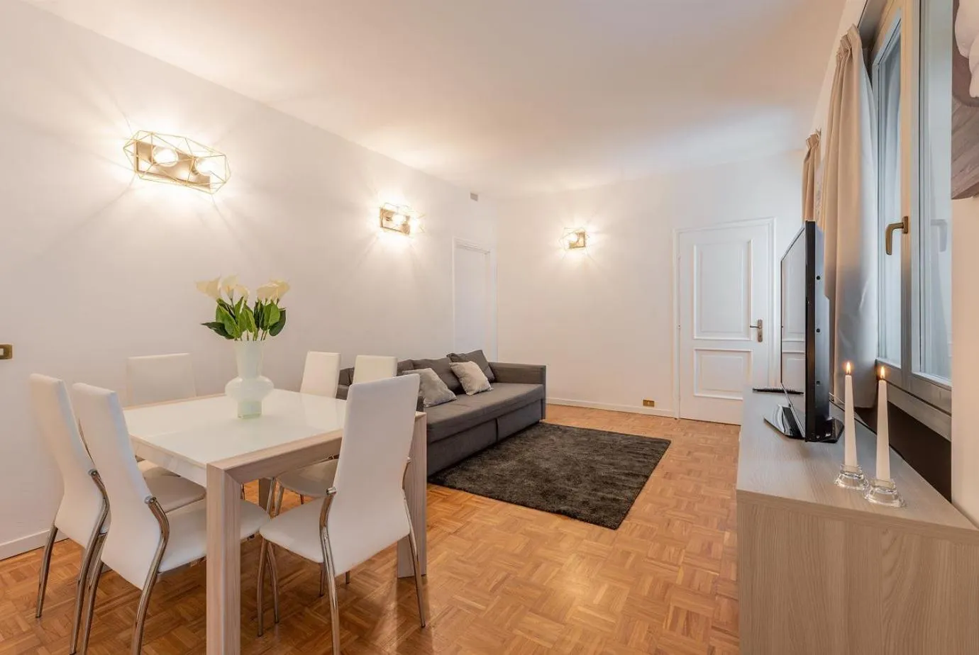 Living room in Milan Royal Suites - Centro