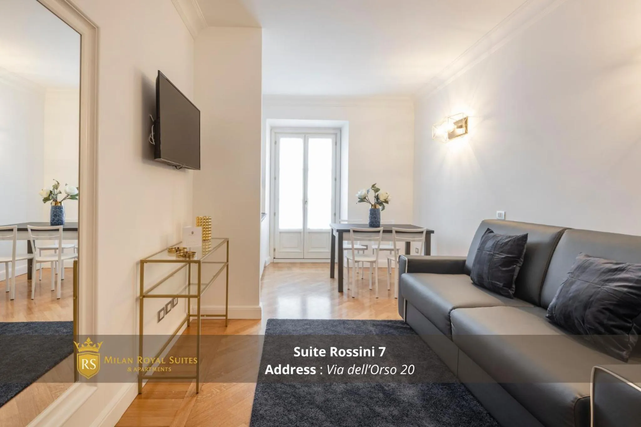 Living room in Milan Royal Suites - Centro