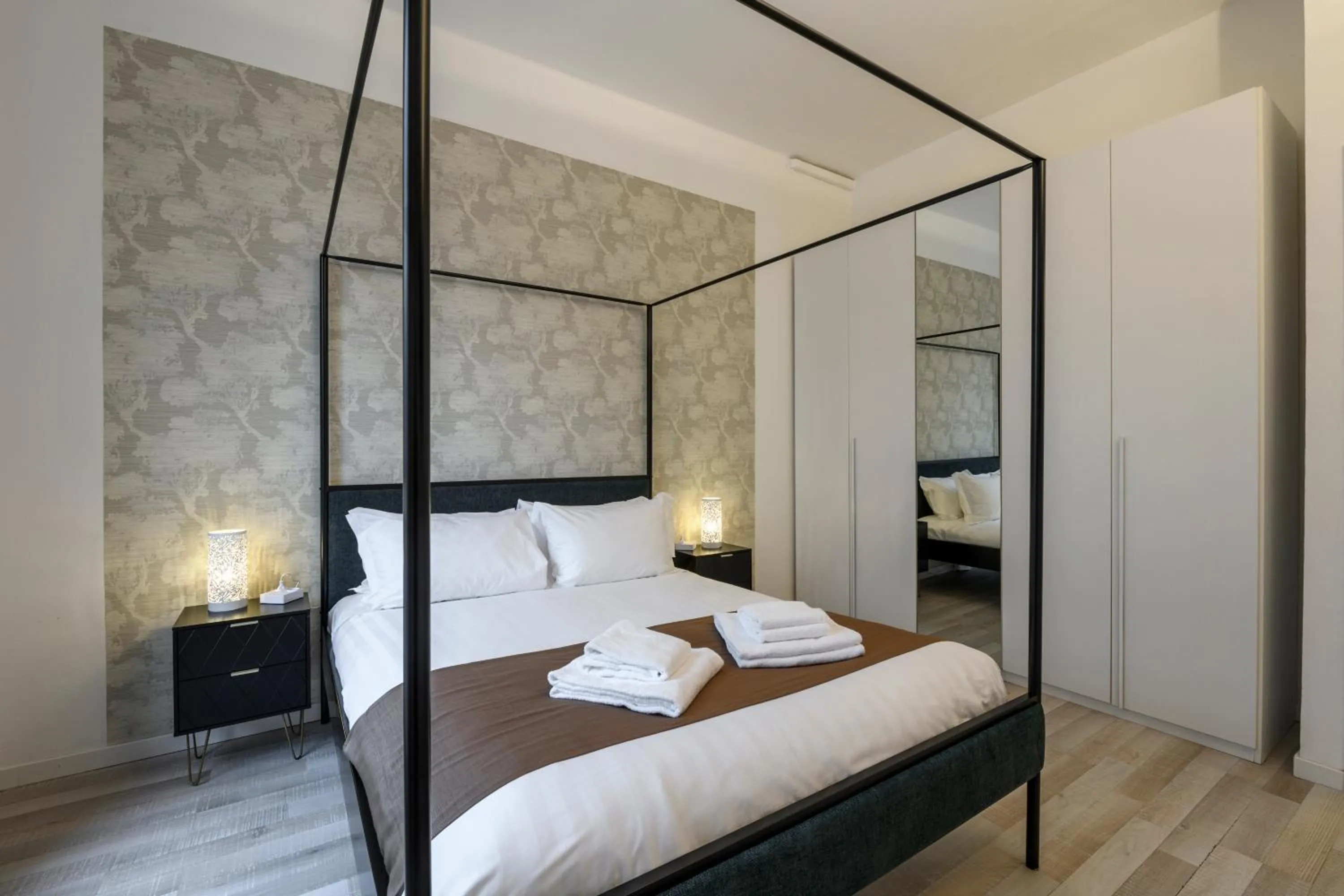 Bed in Milan Royal Suites - Centro