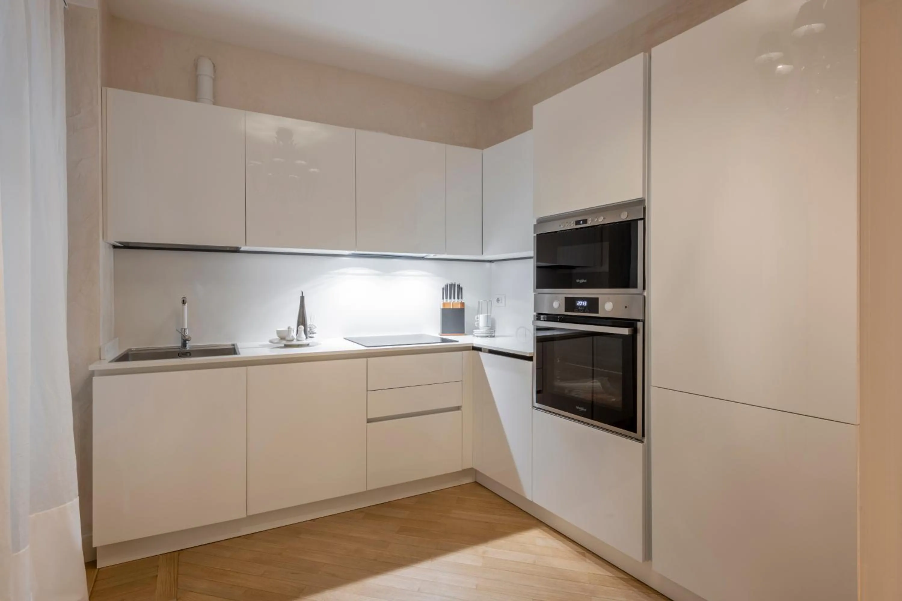 Milan Royal Suites - Centro