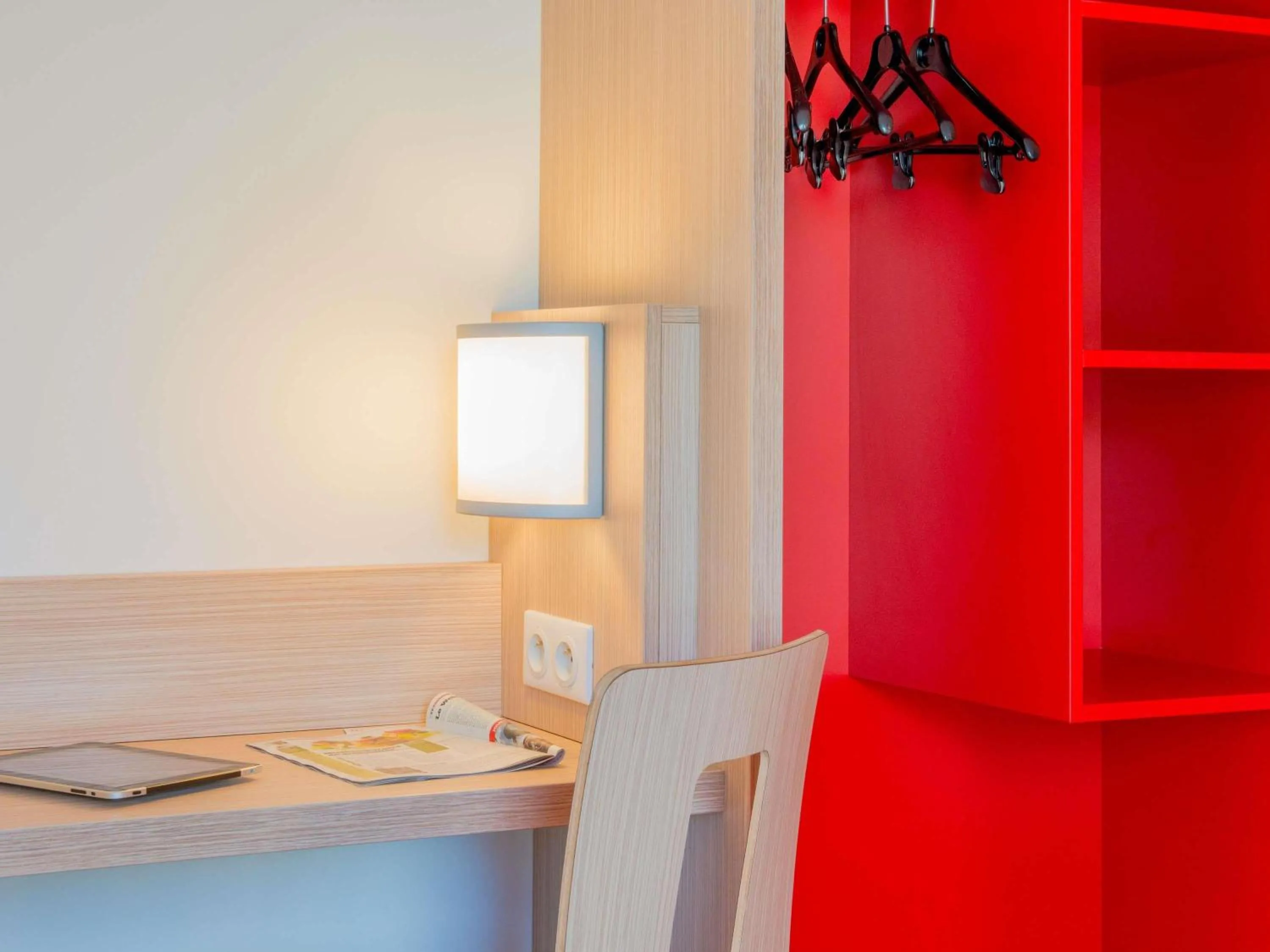 Bedroom in Hôtel Eco La Rochelle Centre les Minimes