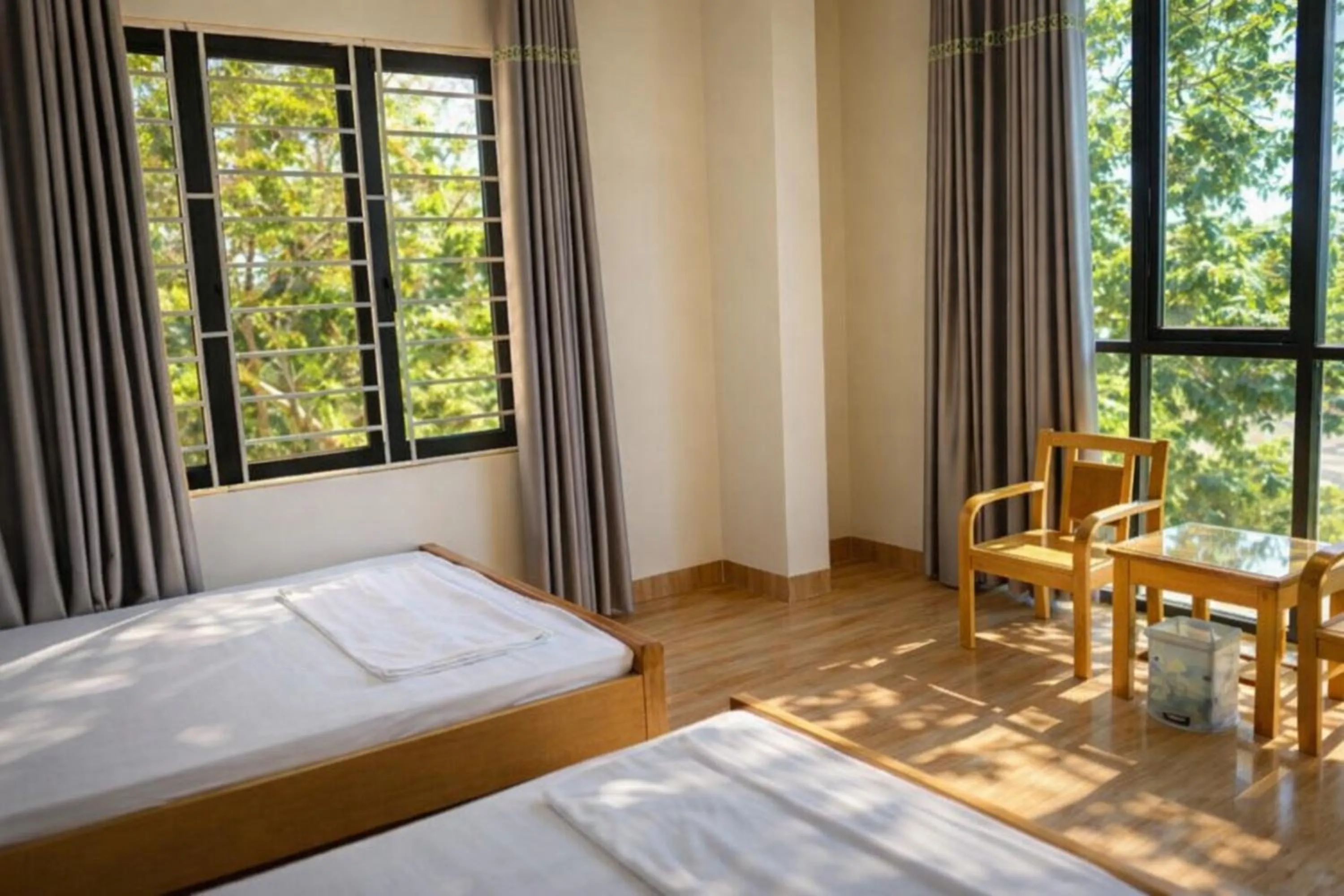 Bed in Gate Tuan Chau Hotel