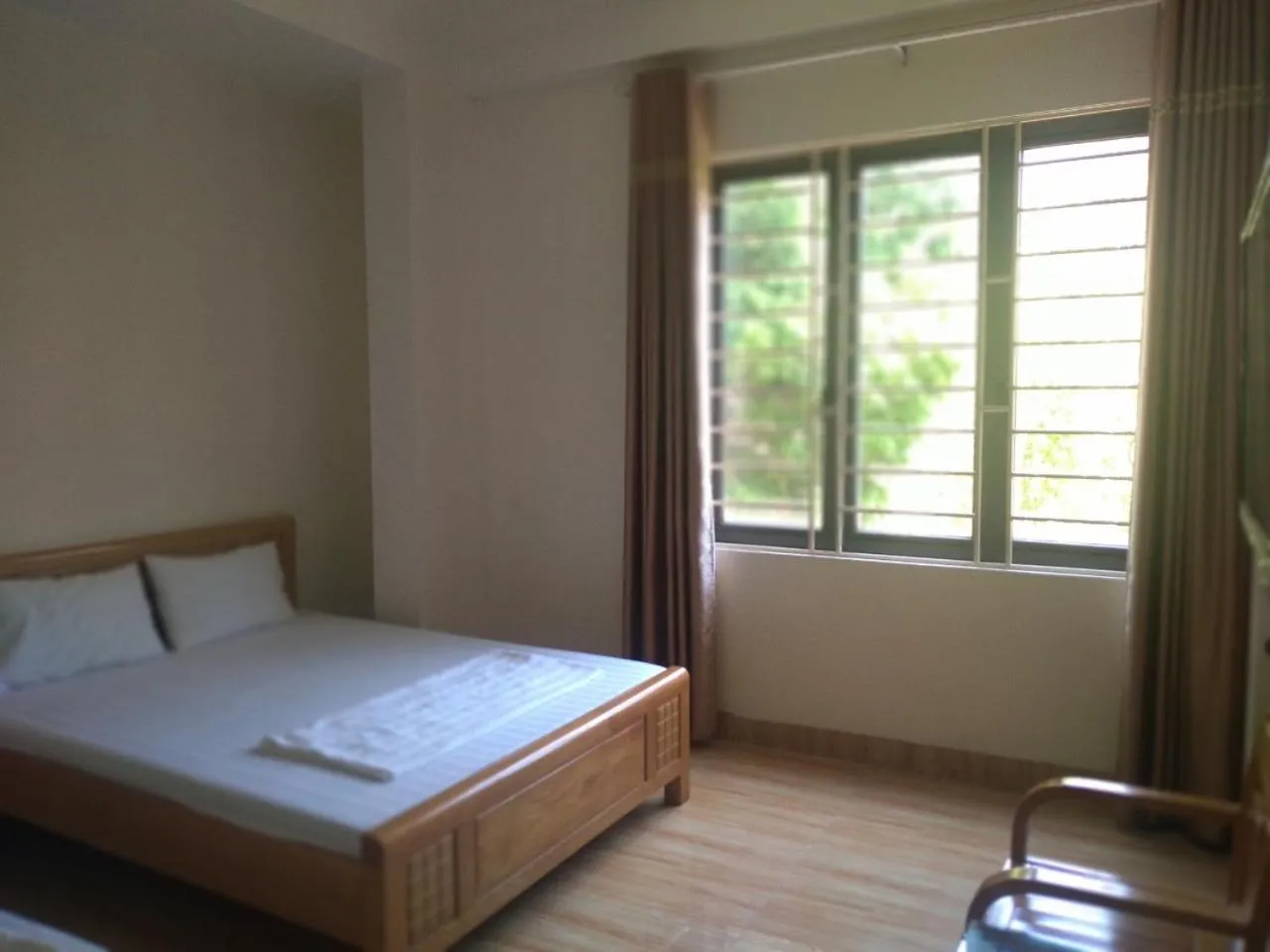 Bedroom, Bed in Gate Tuan Chau Hotel