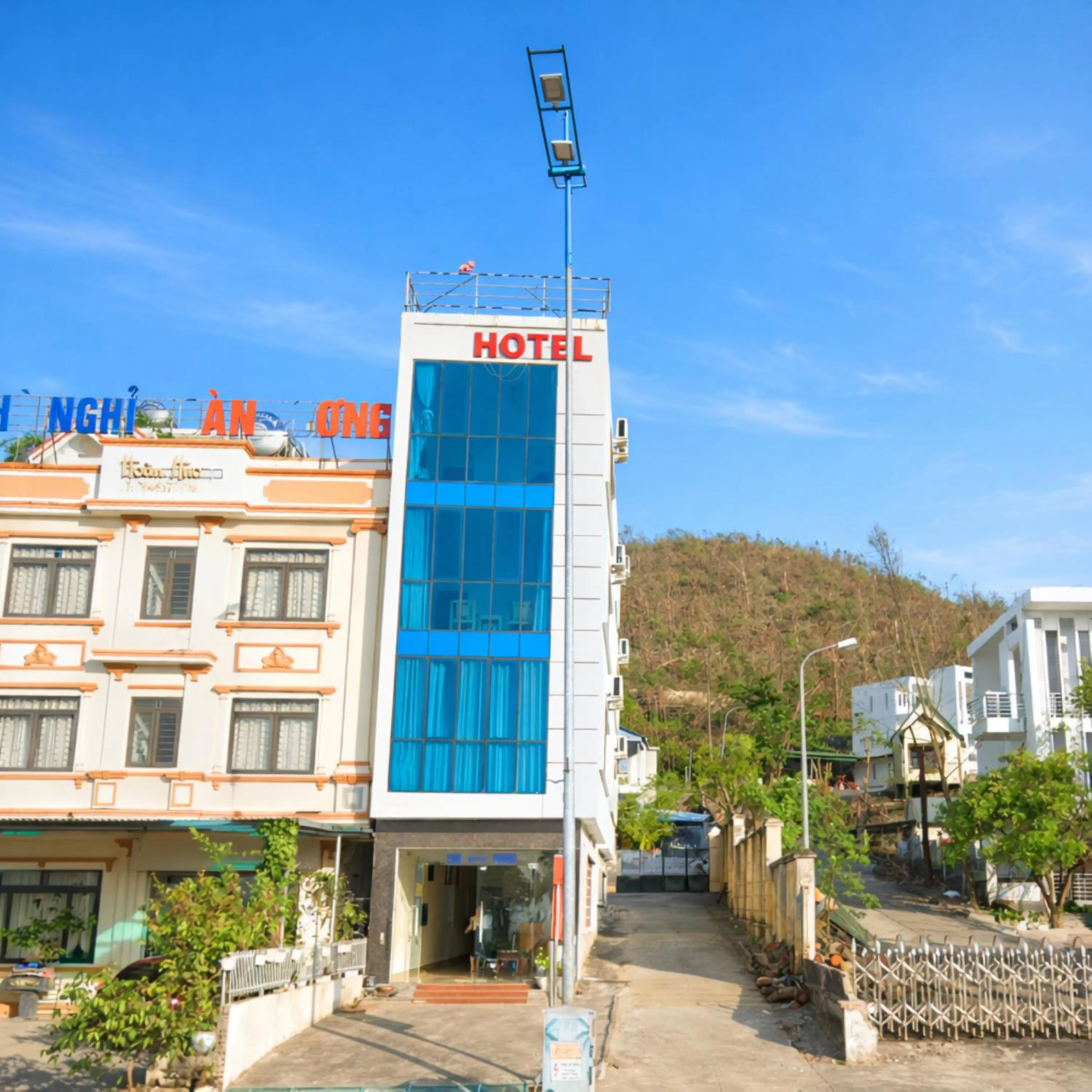 Property building in Gate Tuan Chau Hotel