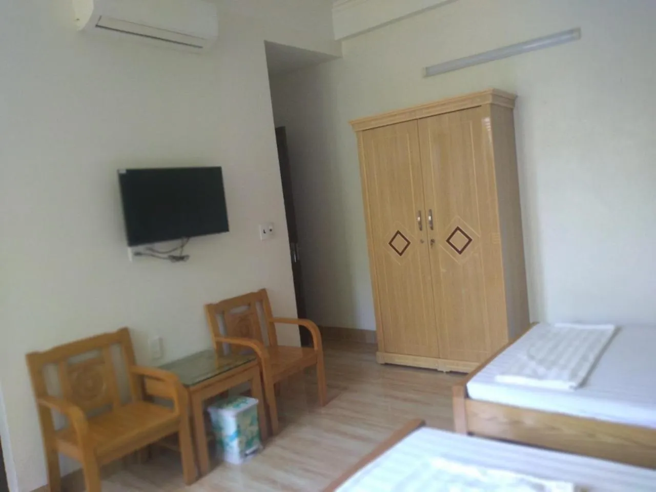 Bed in Gate Tuan Chau Hotel