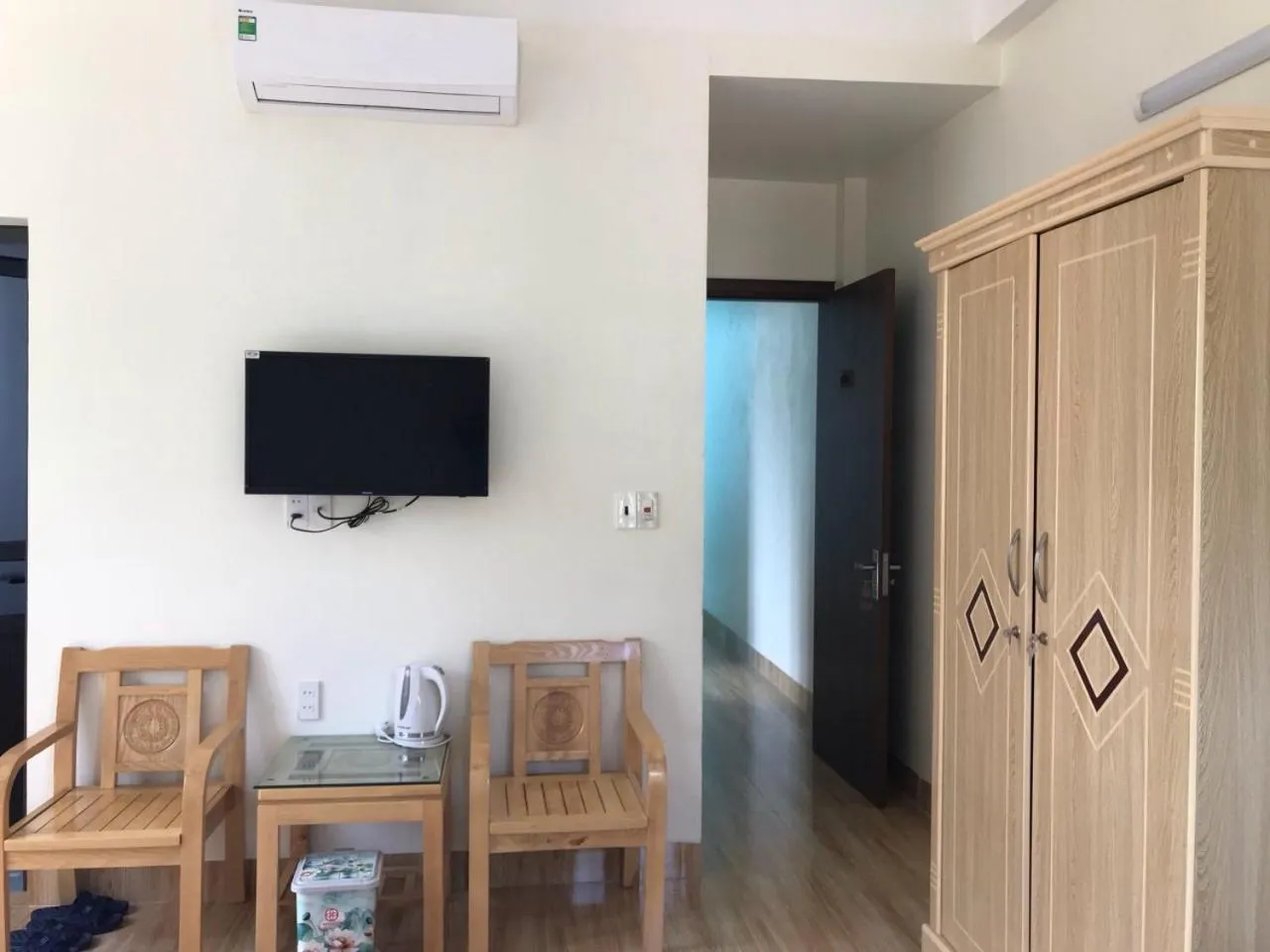 TV and multimedia in Gate Tuan Chau Hotel