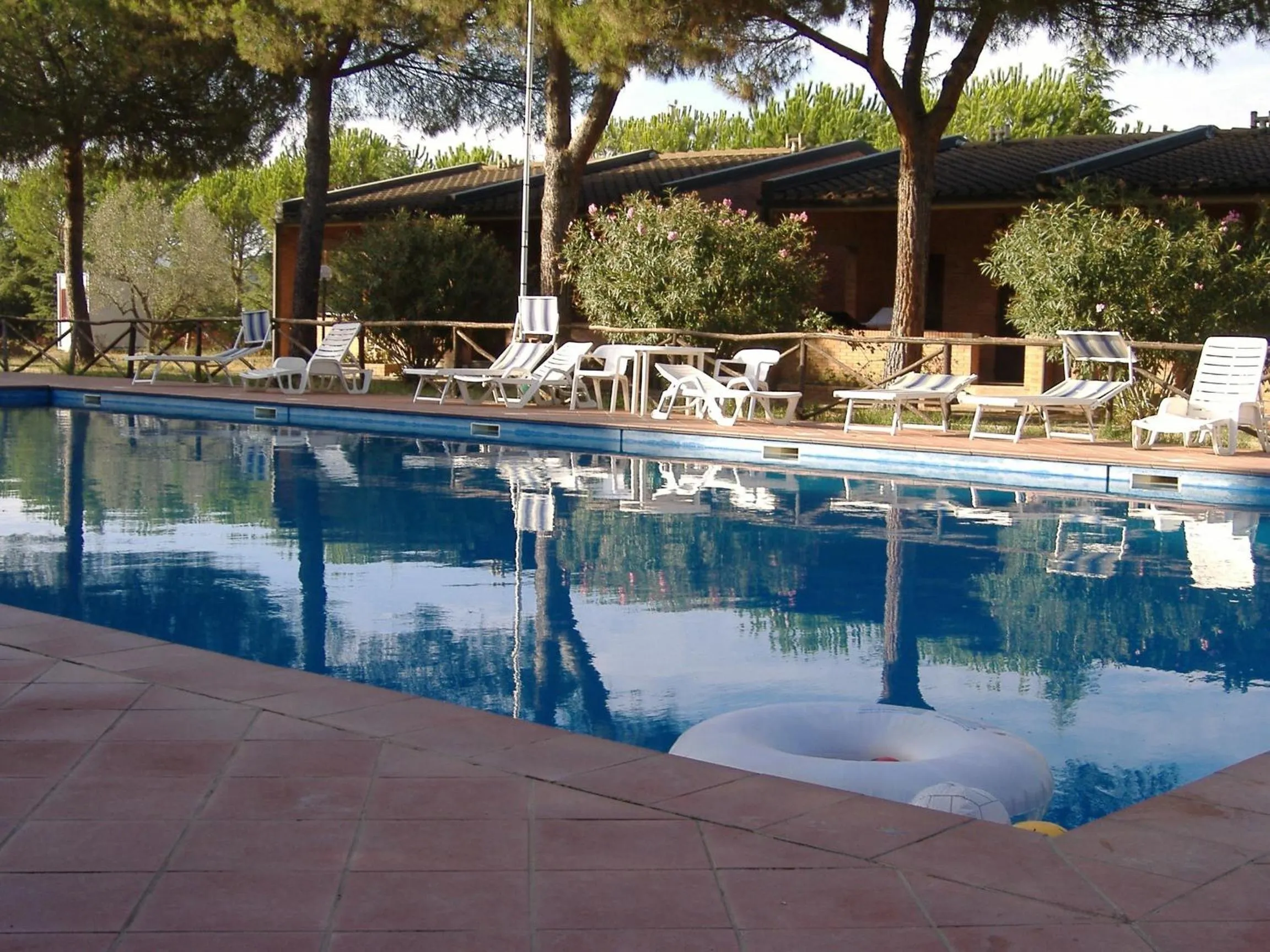 Swimming pool in Baia Etrusca Resort