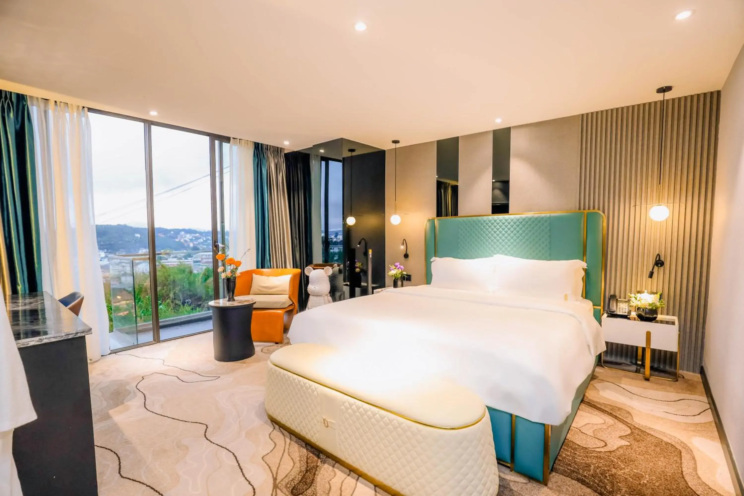 Deluxe Double Room with Balcony in New Century Dalat Hotel Deluxe Double Room with Balcony in New Century Dalat Hotel