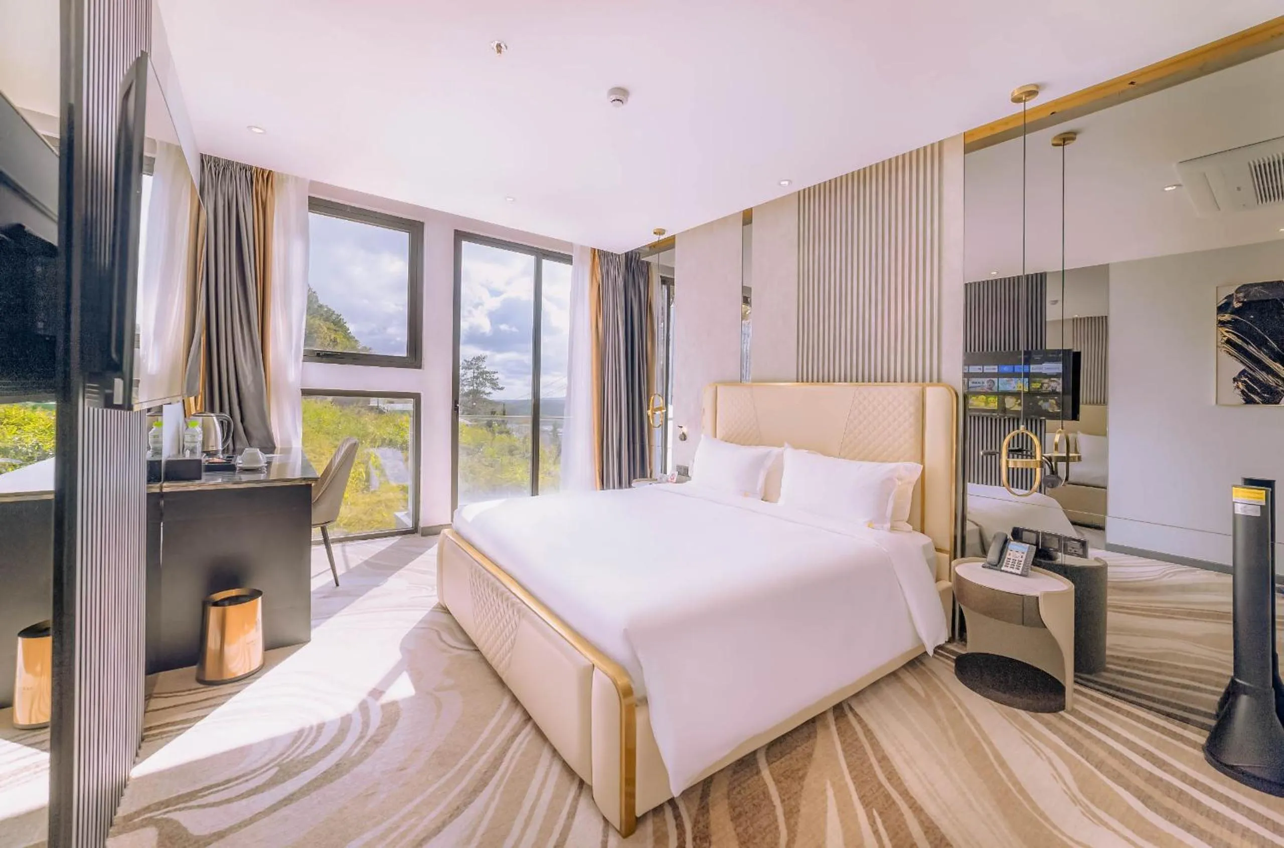 Bedroom, Bed in New Century Dalat Hotel