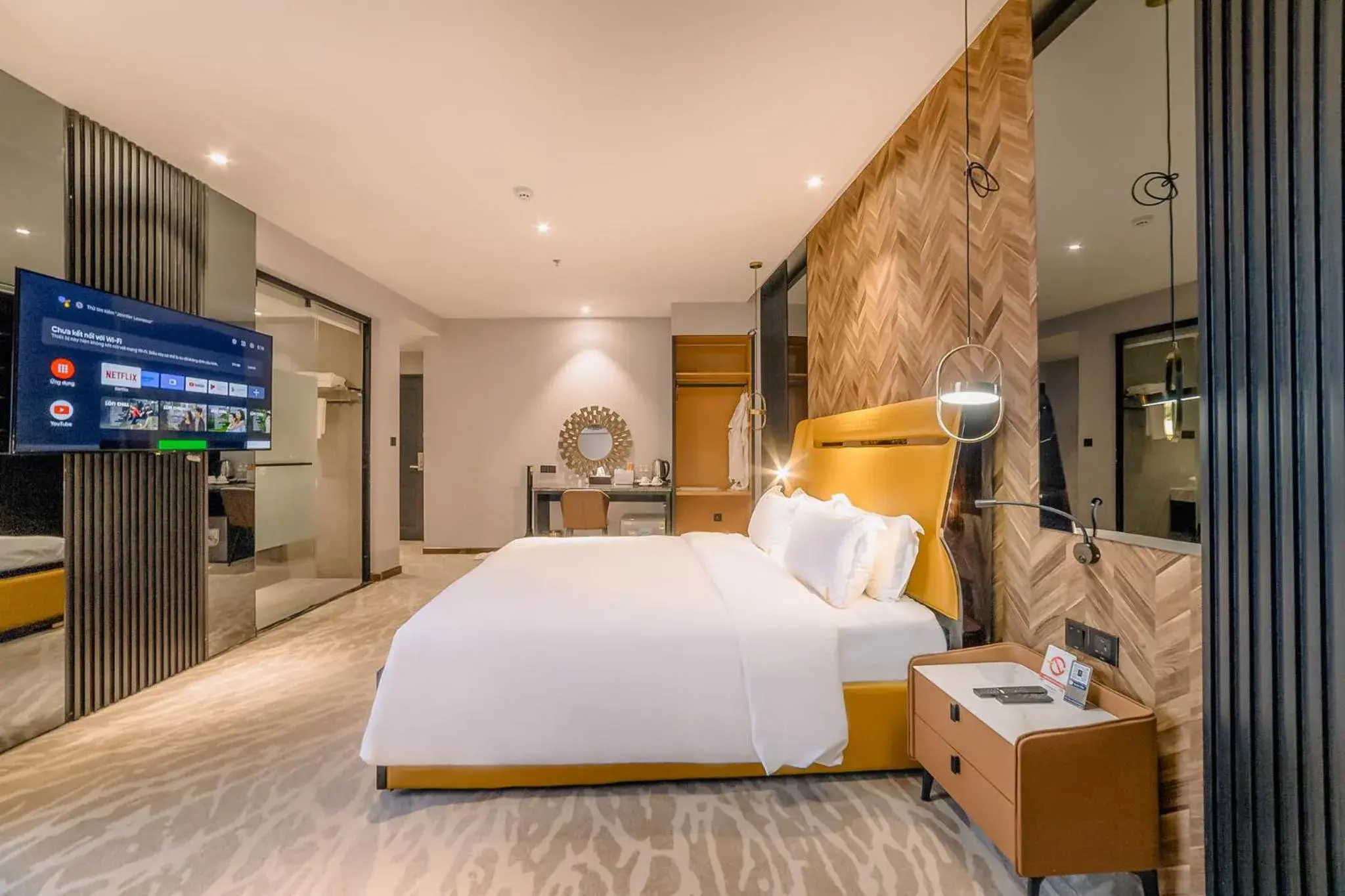 Superior Double Room with Balcony in New Century Dalat Hotel Superior Double Room with Balcony in New Century Dalat Hotel