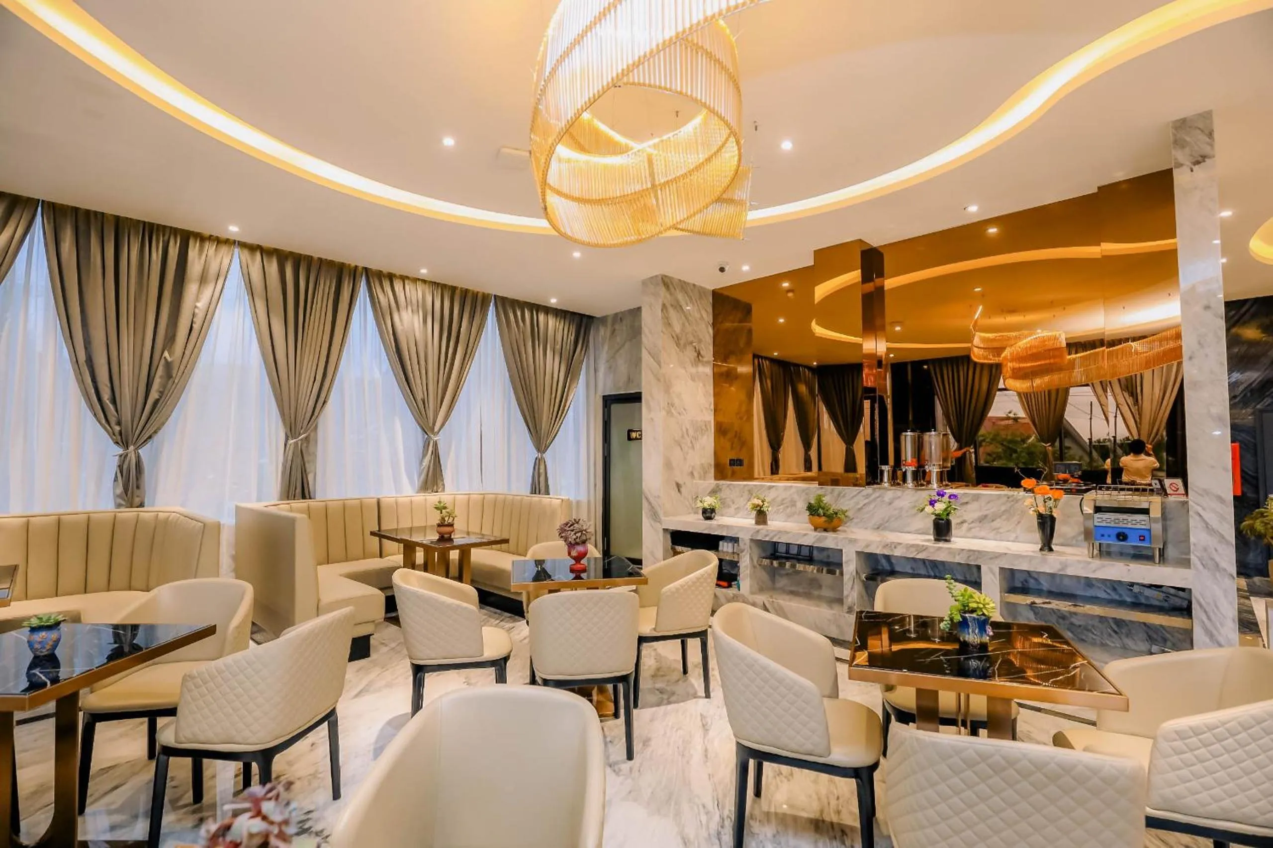 New Century Dalat Hotel