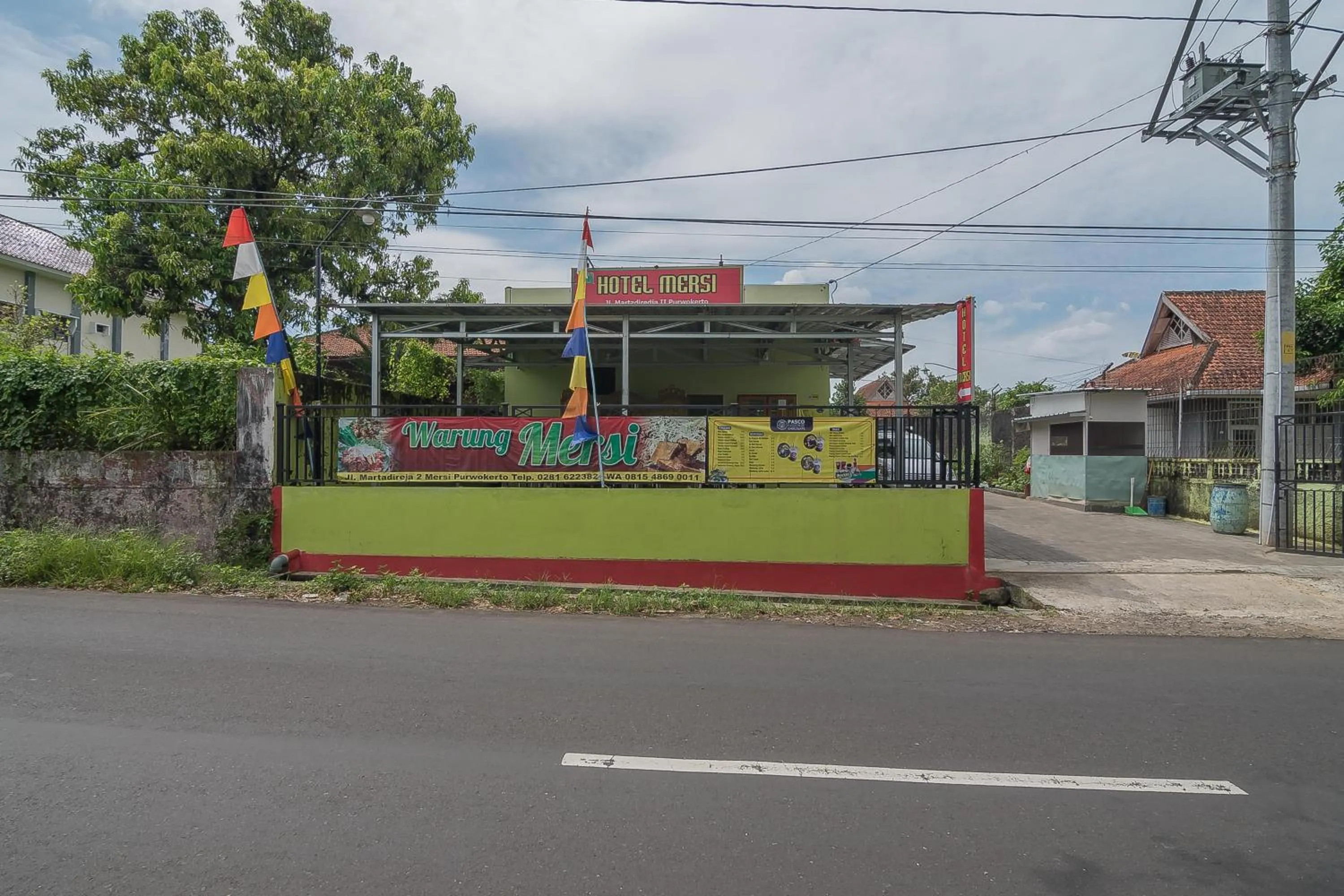 Neighbourhood in RedDoorz near Kampus UMP Purwokerto