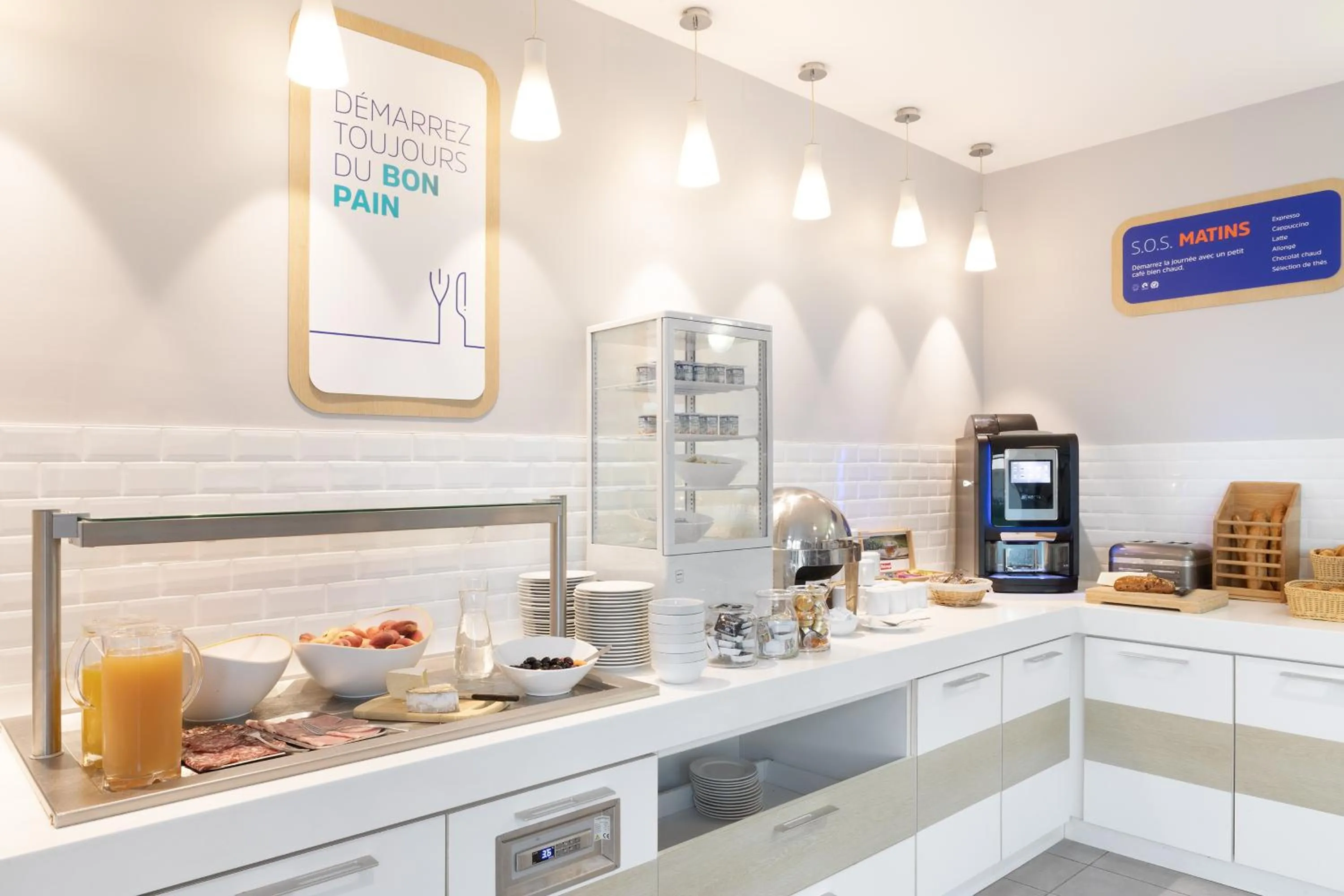 Buffet breakfast in Holiday Inn Express - Marseille Airport by IHG