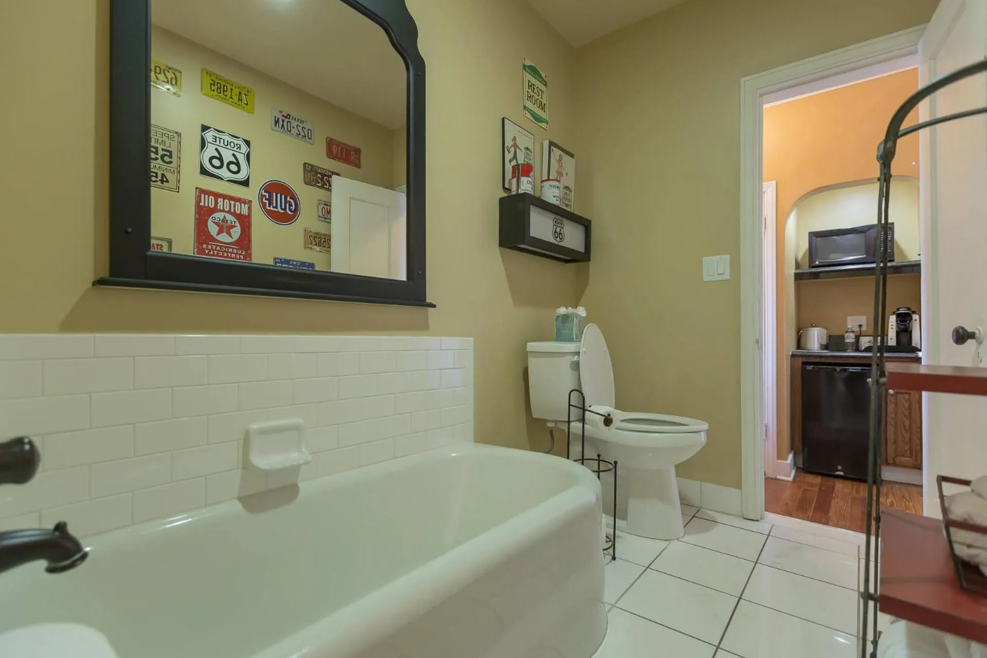 Bathroom in The Campbell Hotel