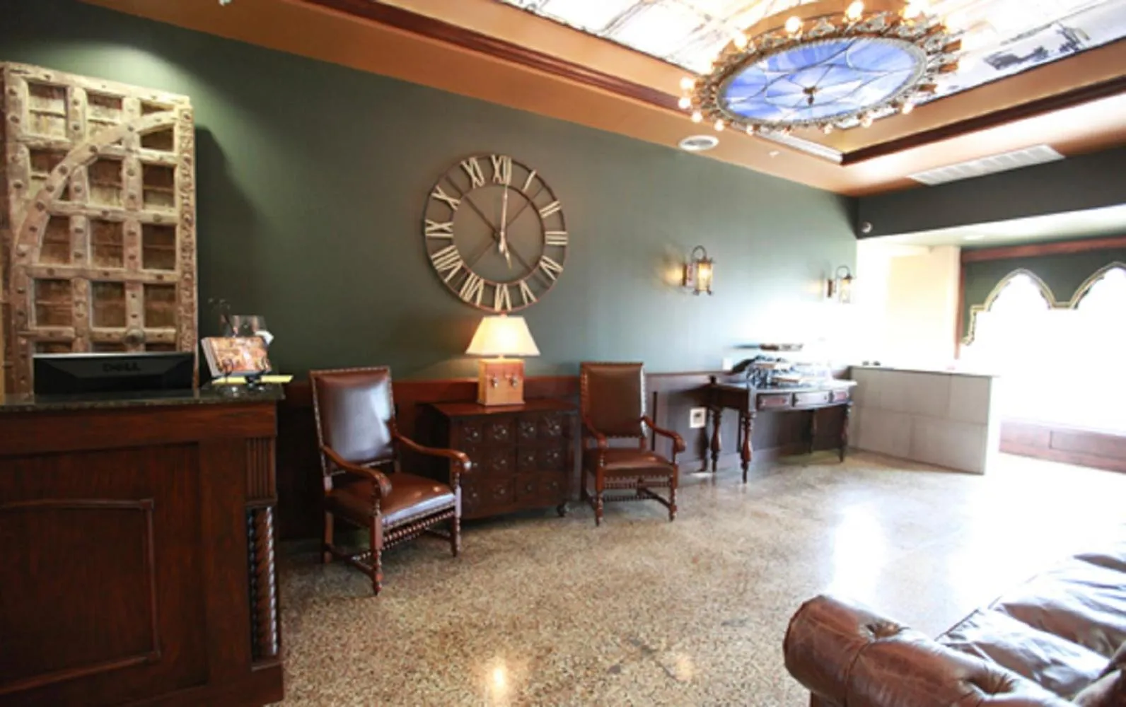 Lobby or reception in The Campbell Hotel