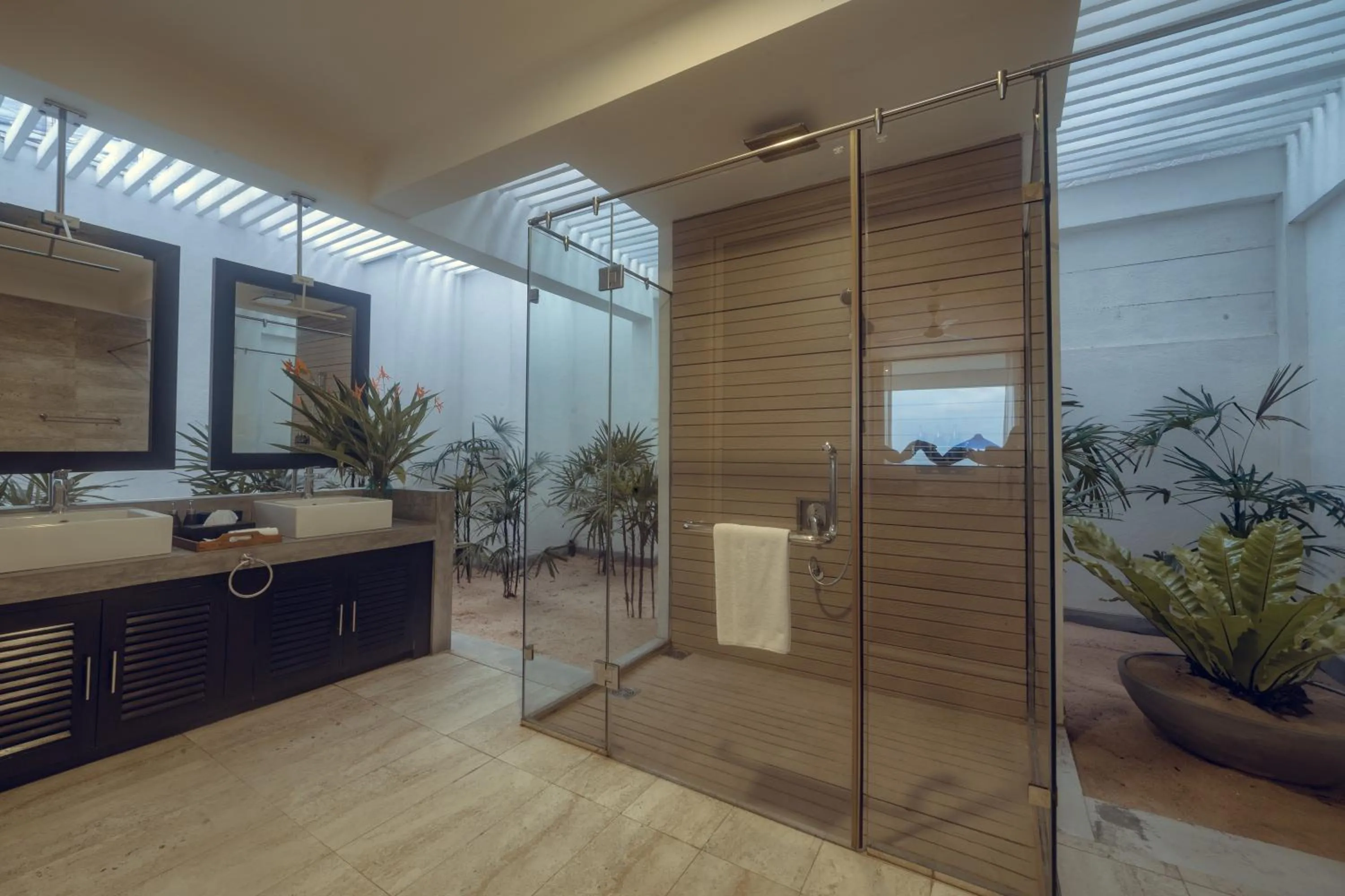 Bathroom in The Beach House by Reveal