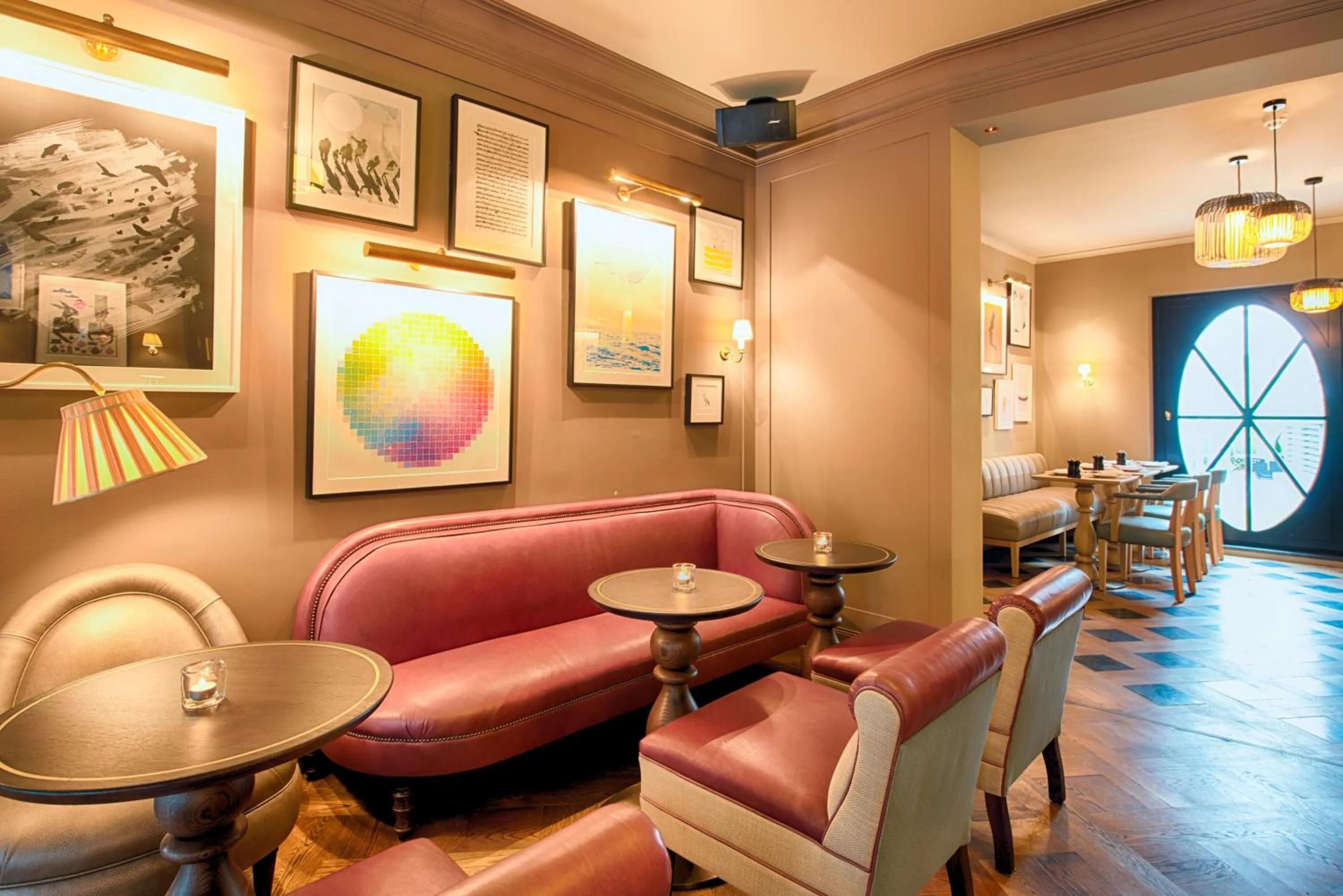 Lobby or reception in Mondrian Suites Berlin am Checkpoint Charlie